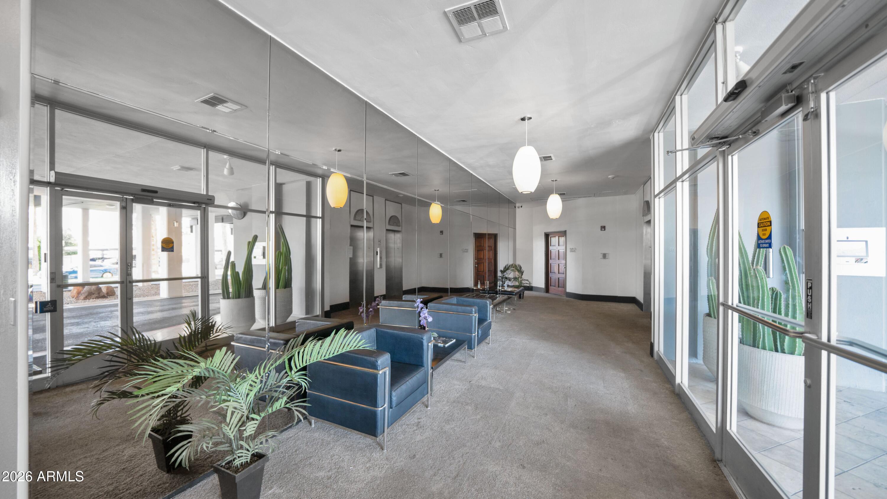 805 N 4TH Avenue 1008