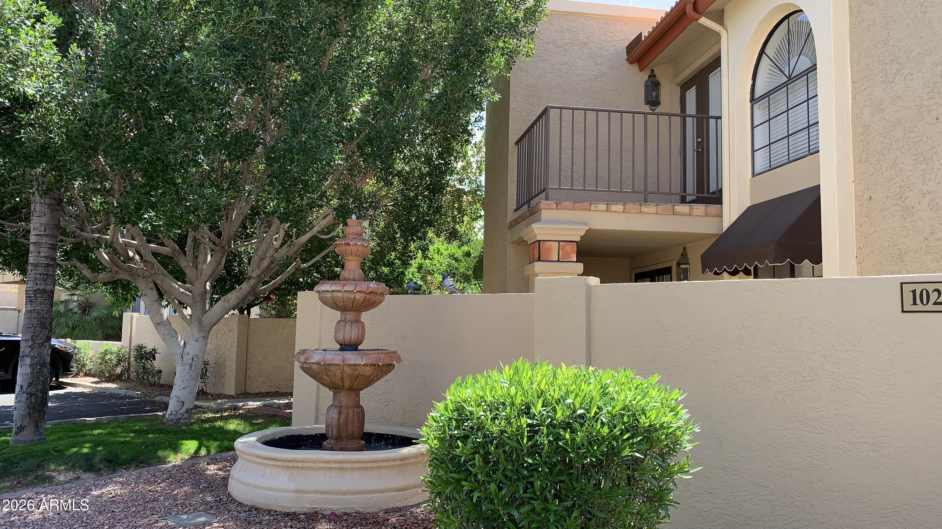10410 N CAVE CREEK Road 2100