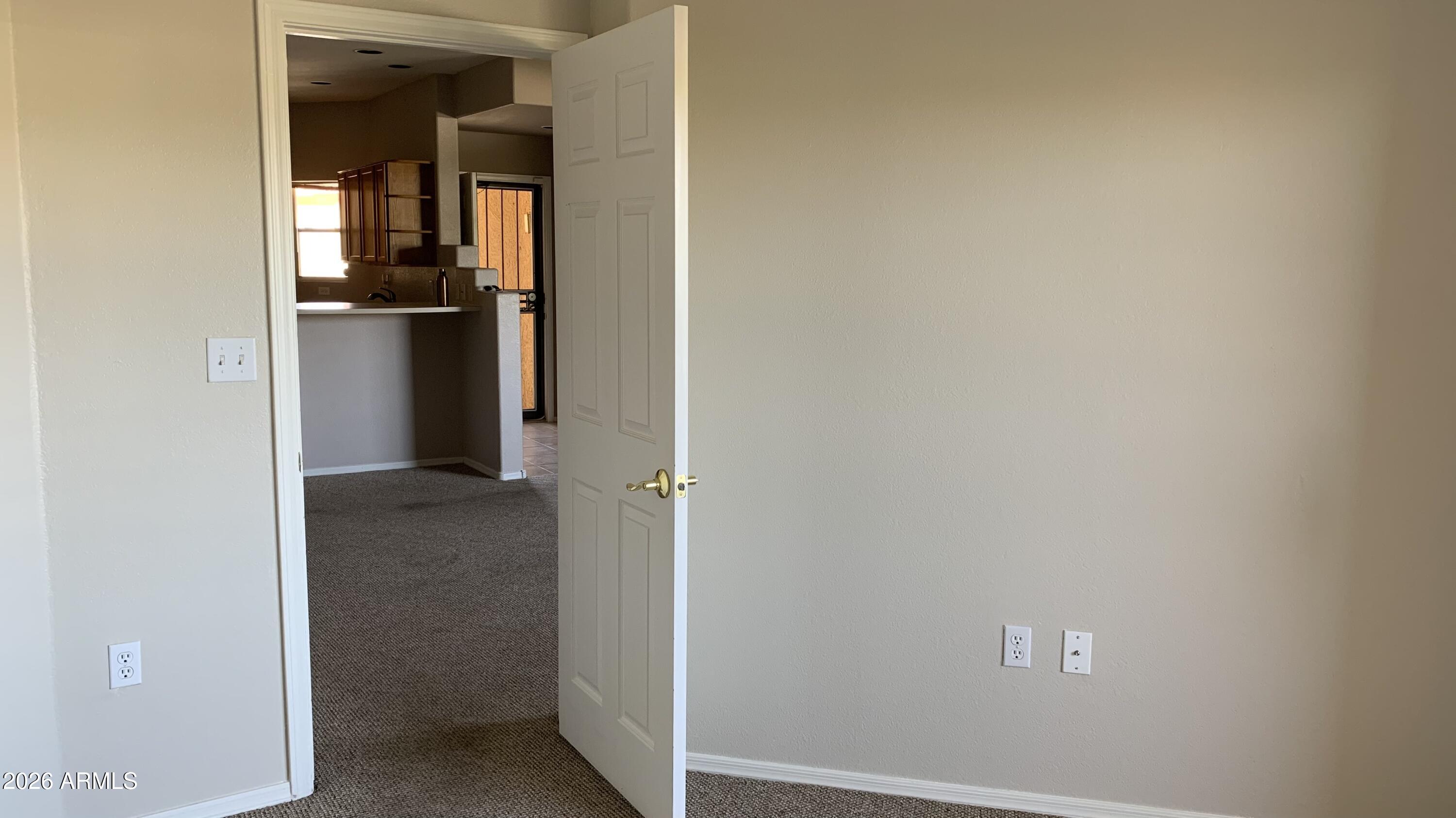 10410 N CAVE CREEK Road 2100