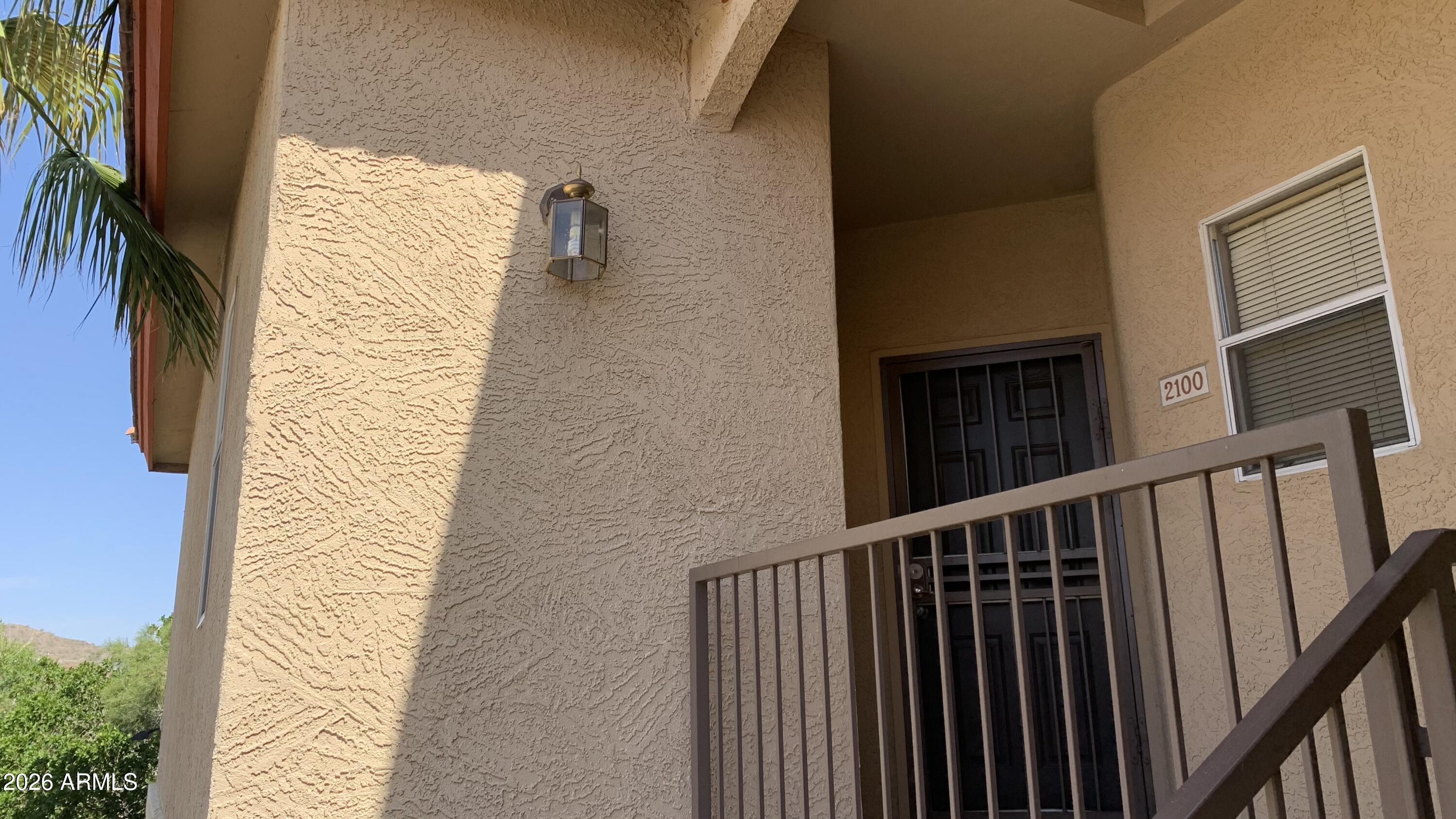 10410 N CAVE CREEK Road 2100