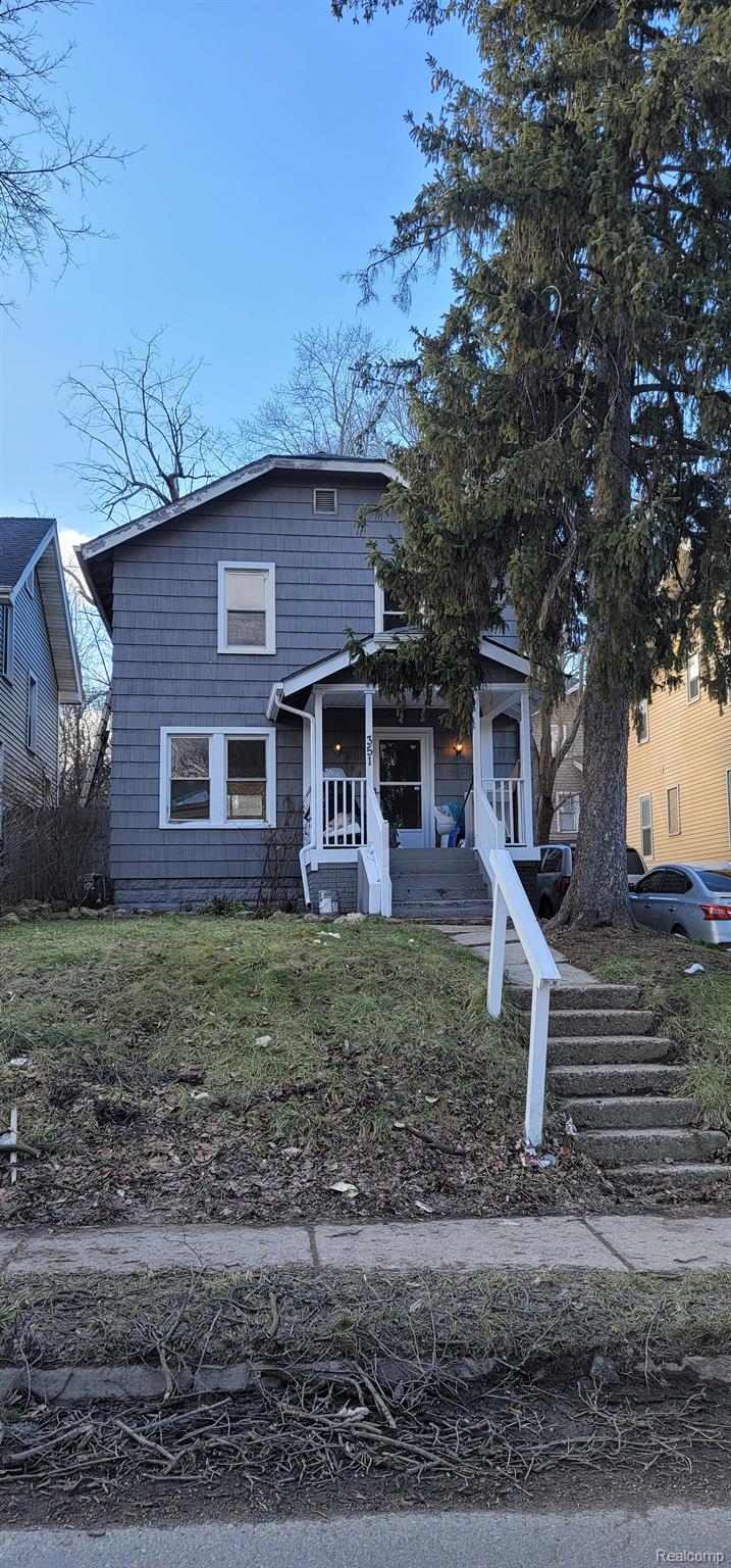 351 BALDWIN AVE
