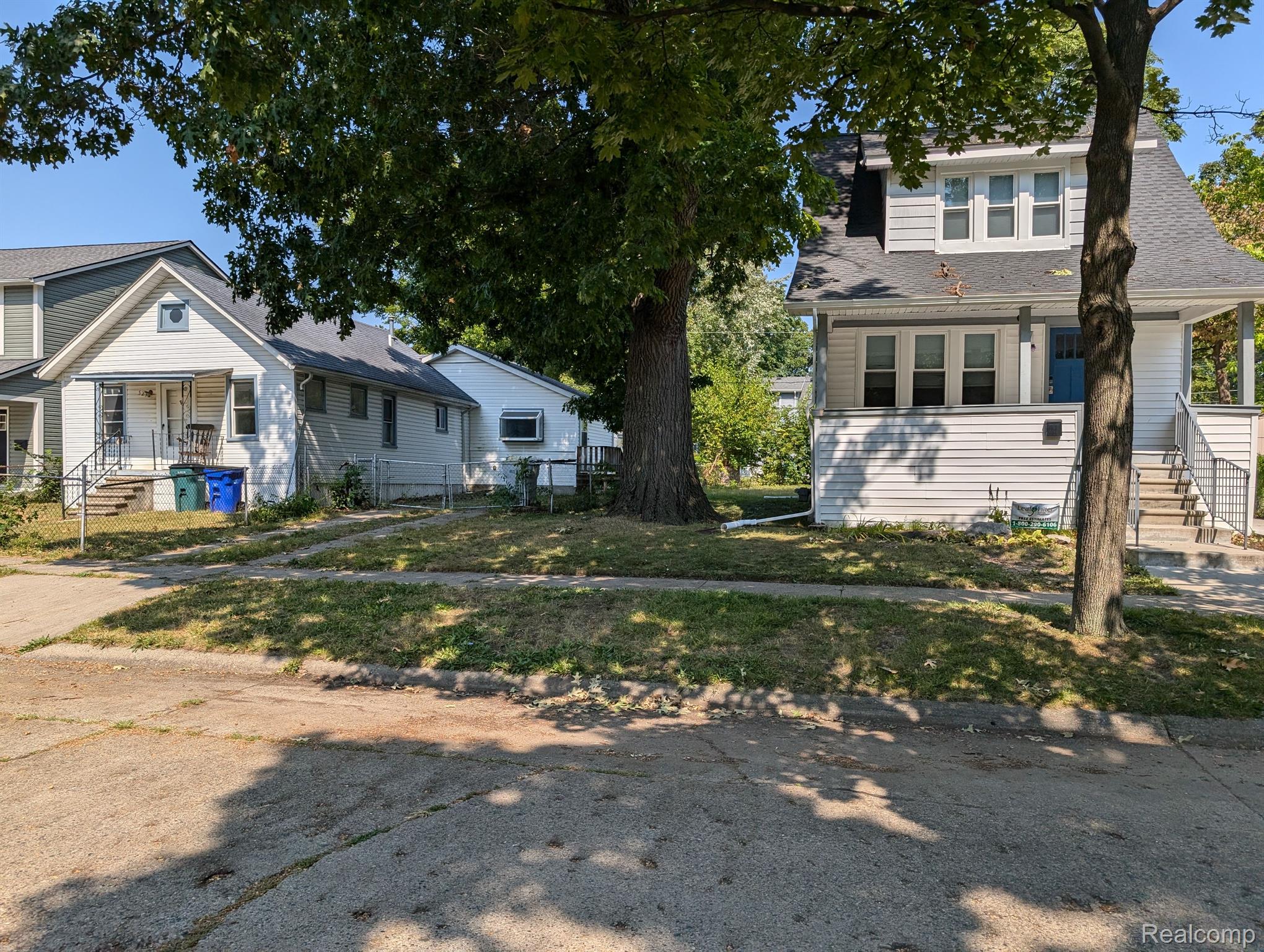 544 E BERNHARD AVE