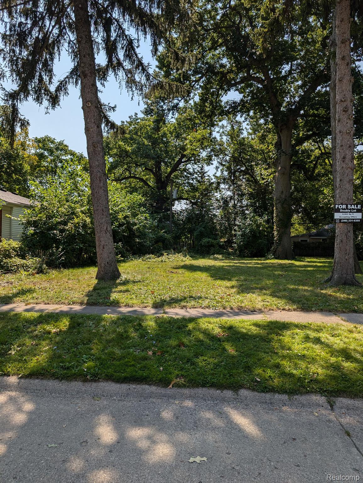 544 E BERNHARD AVE