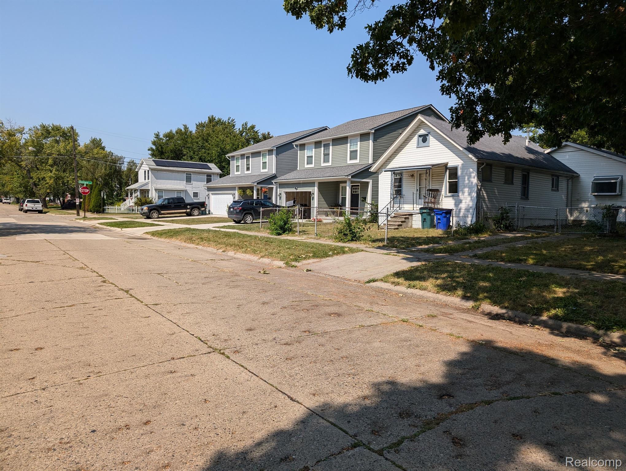 544 E BERNHARD AVE