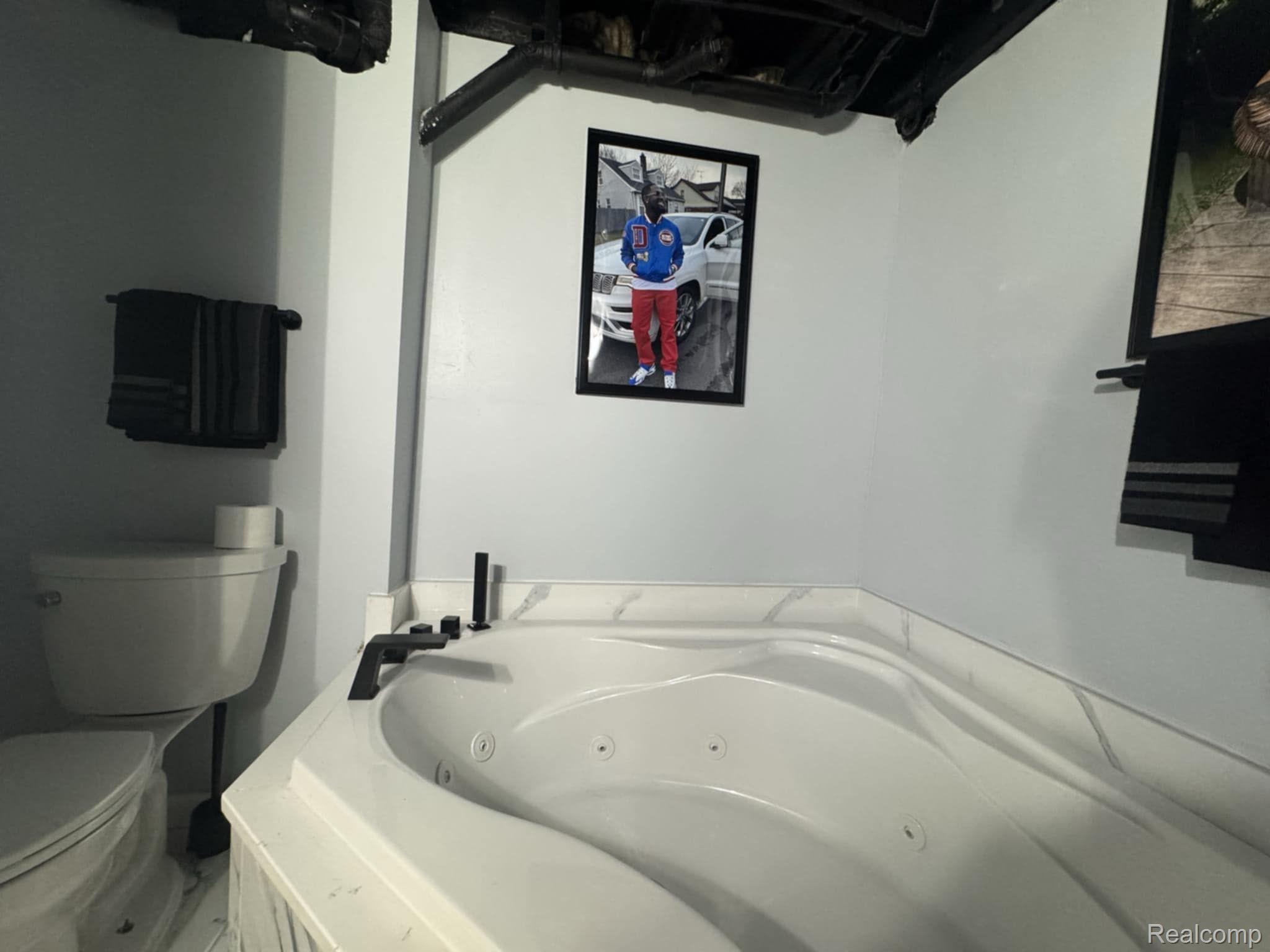 15110 KARA LN