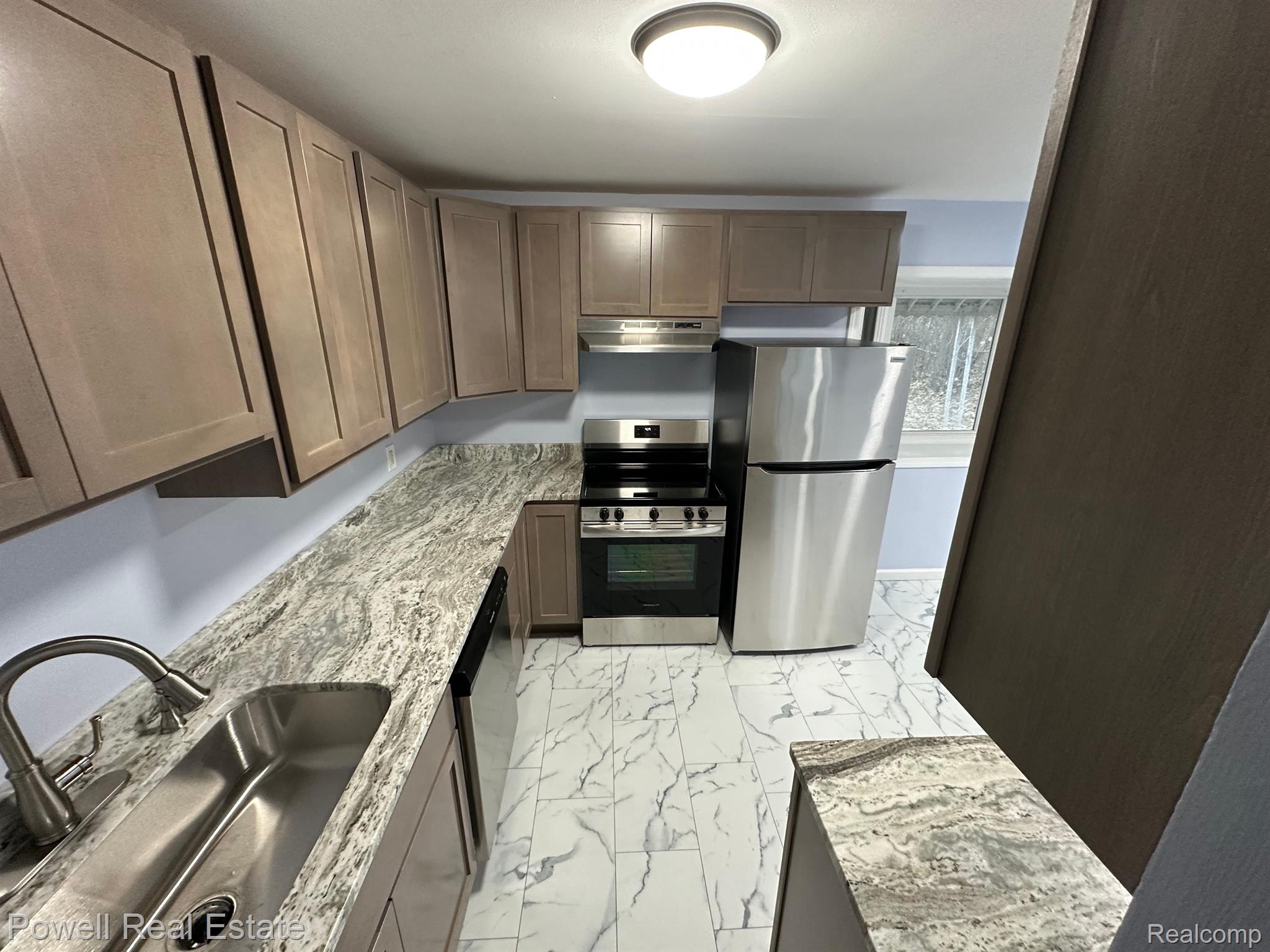 175 VERNON DR