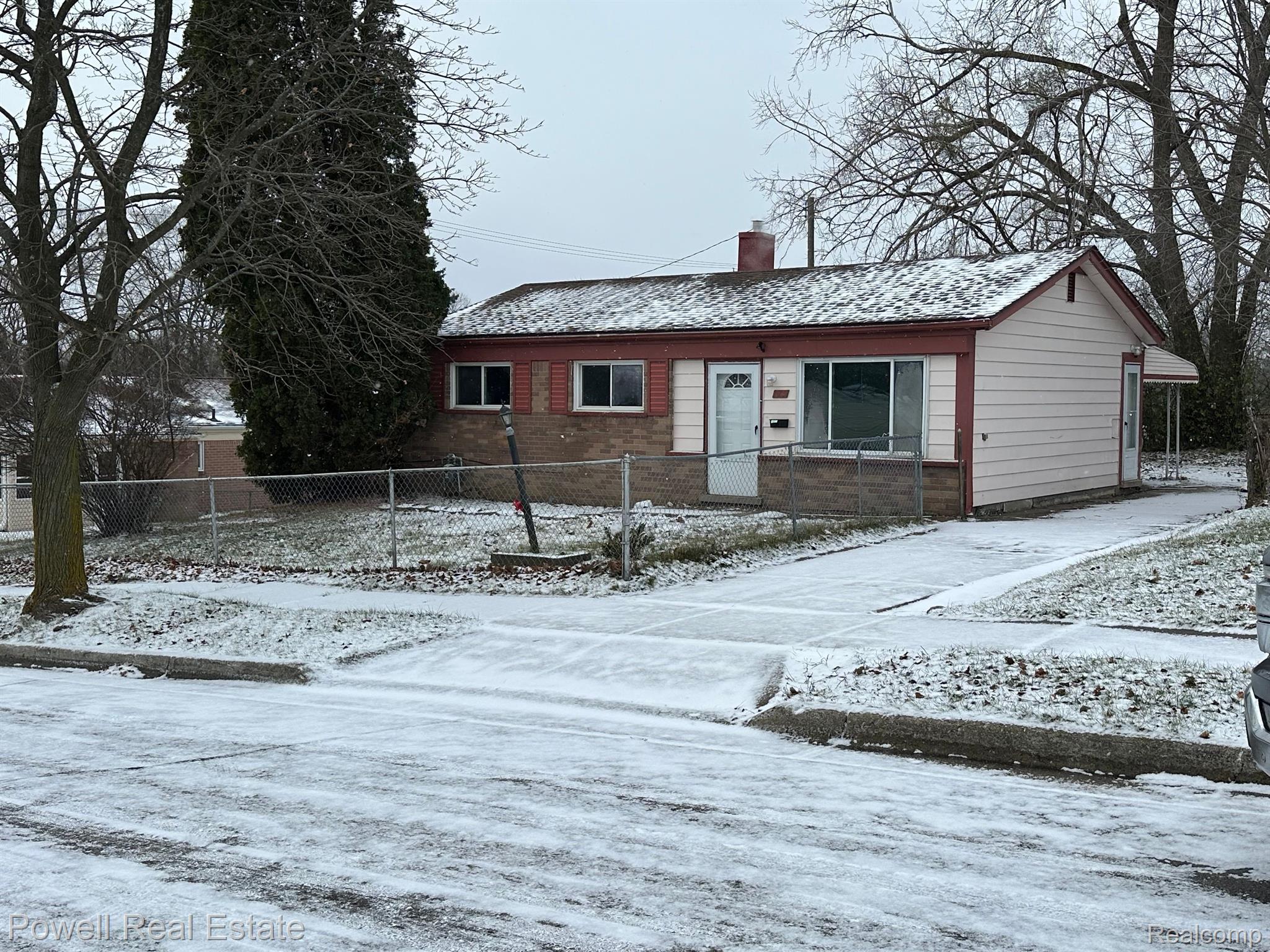 175 VERNON DR