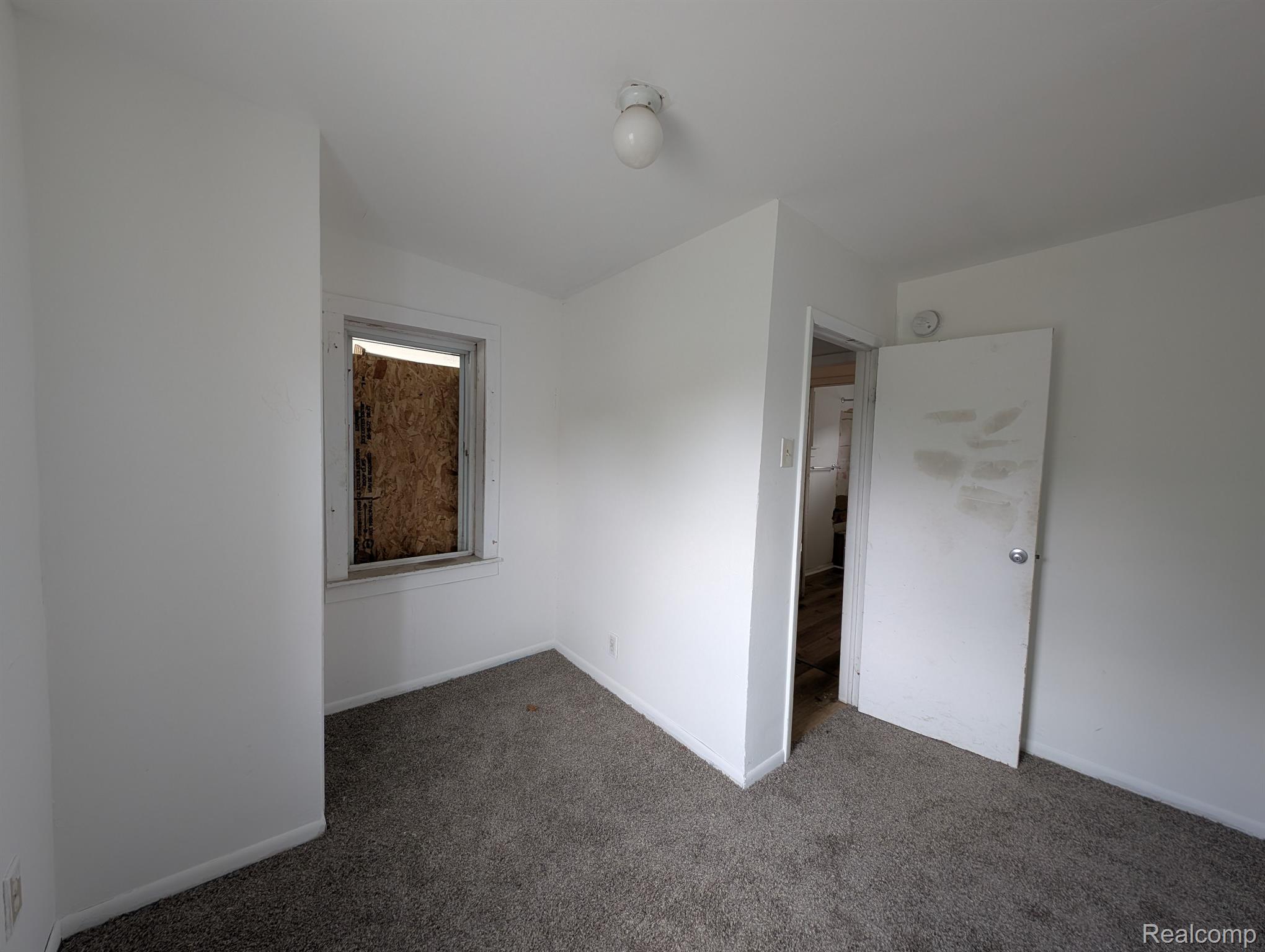 249 W WILSON AVE