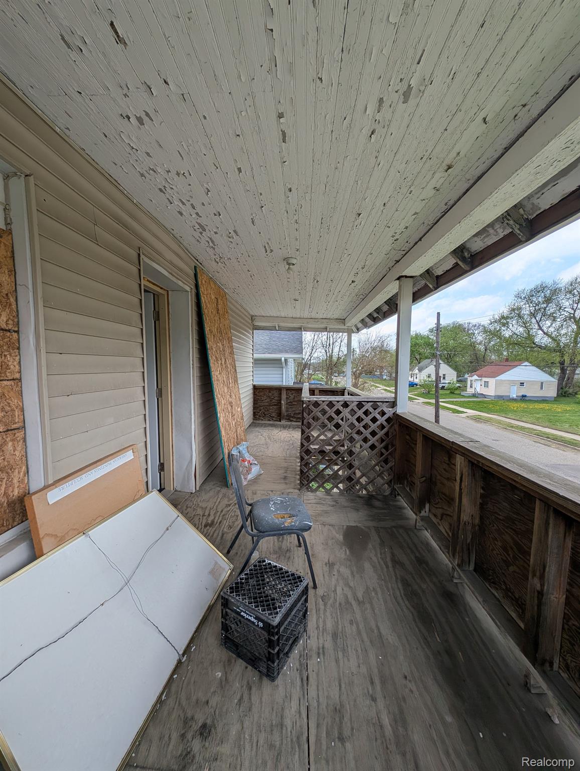 249 W WILSON AVE