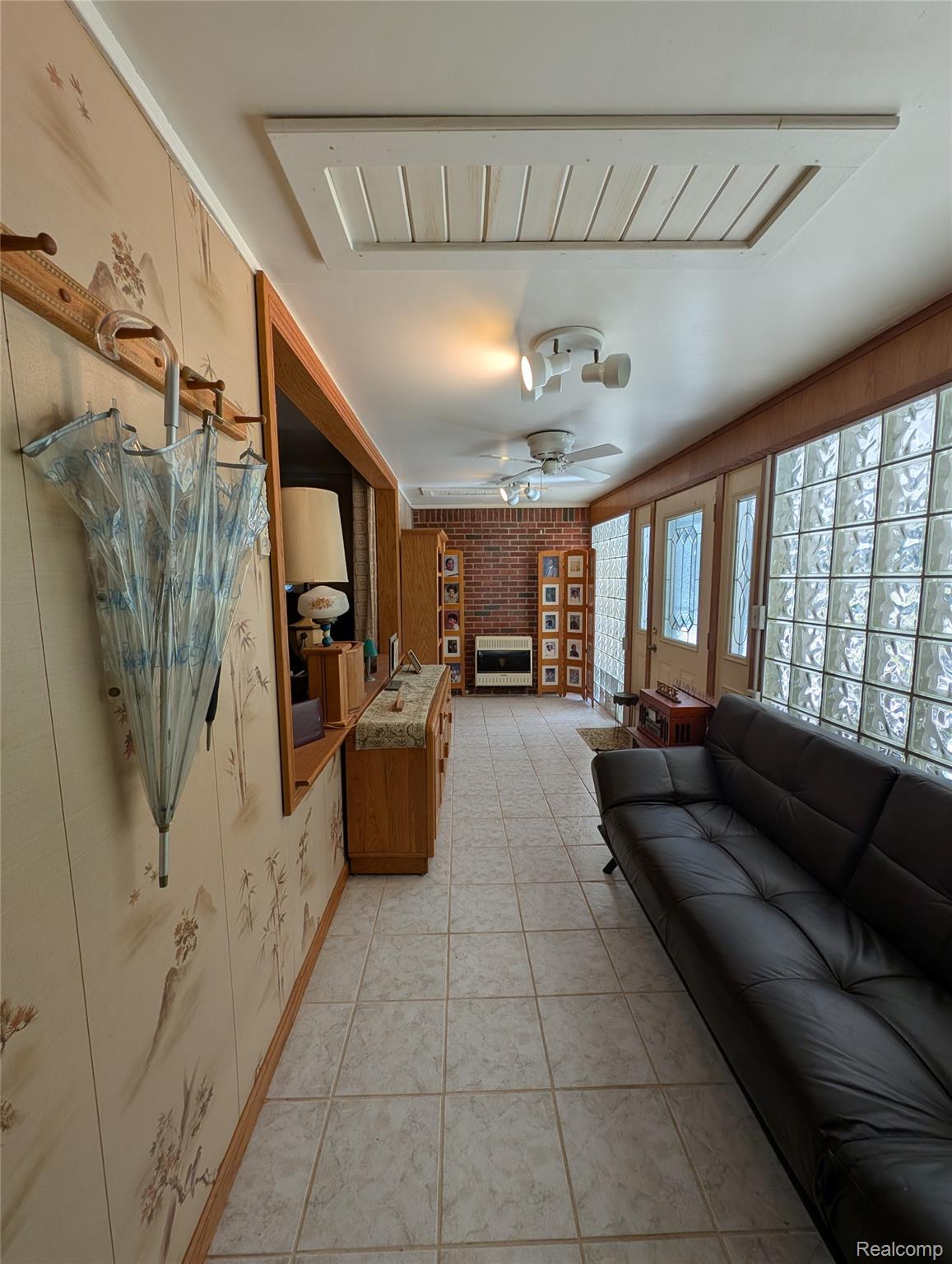 200 Astorwood