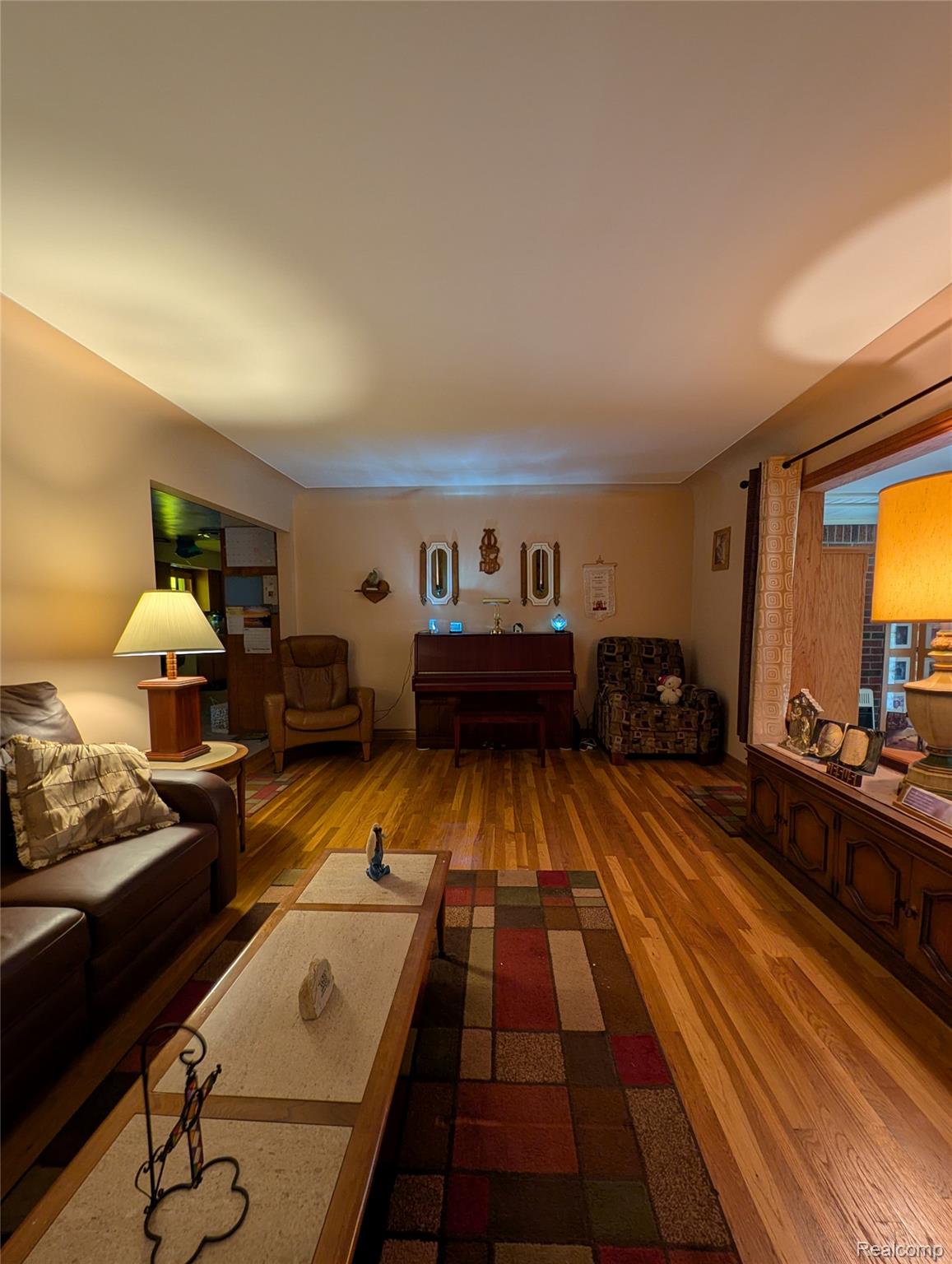 200 Astorwood