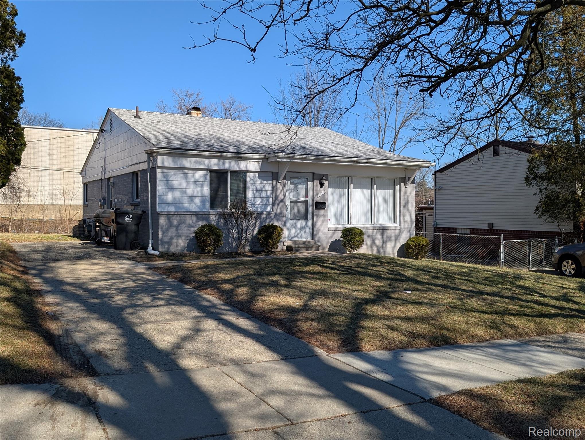 618 Linda Vista Drive