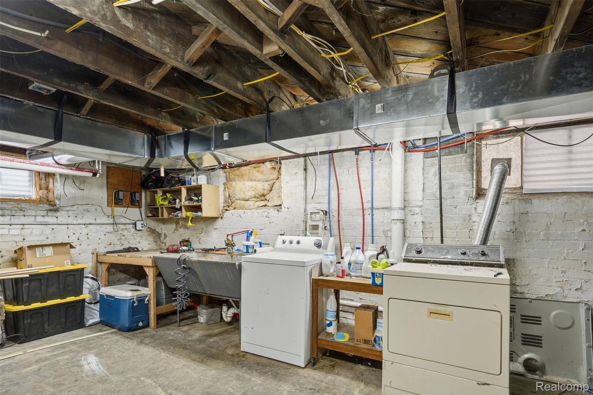 3275 Collingwood Street