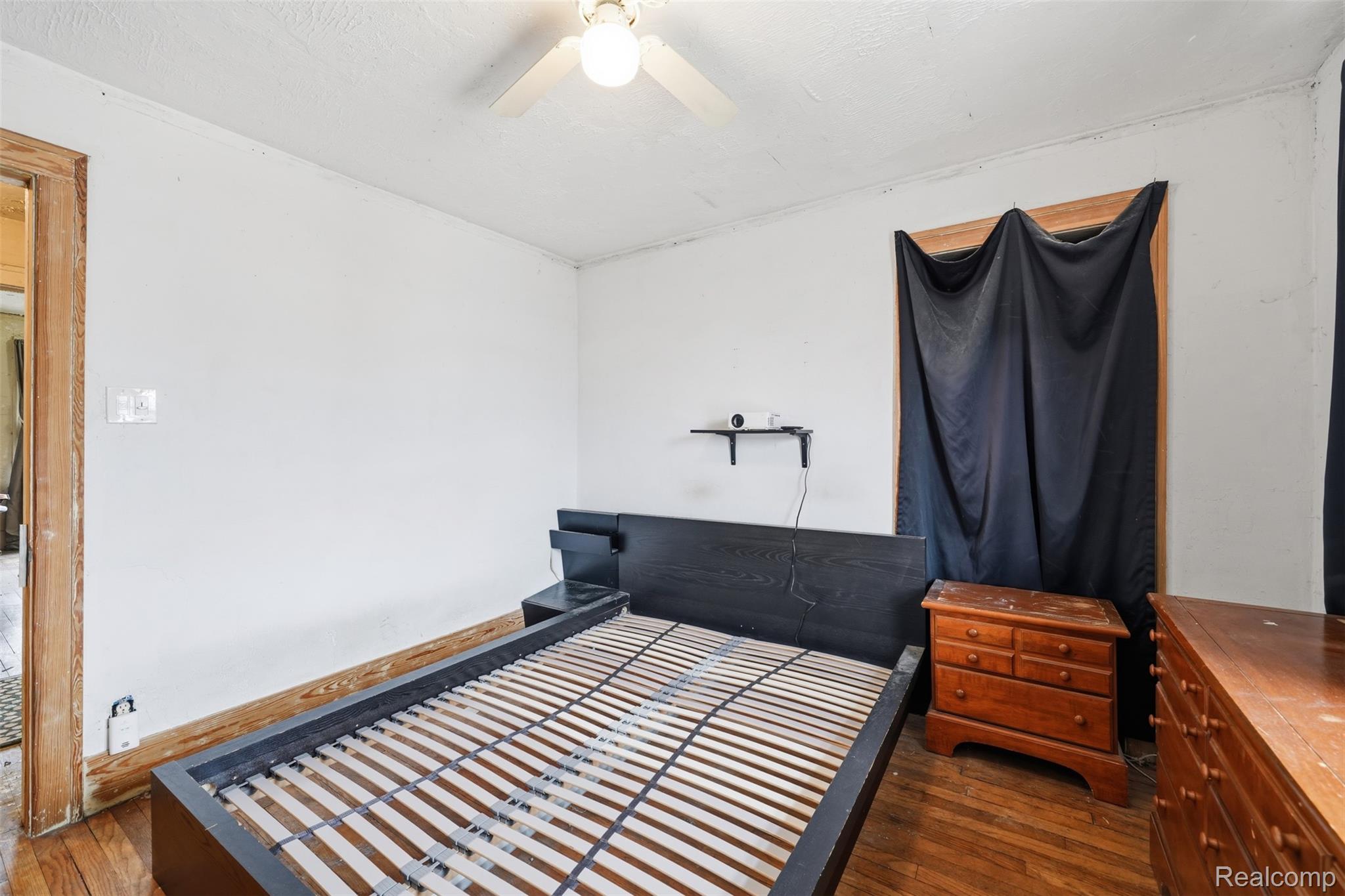 3275 Collingwood Street