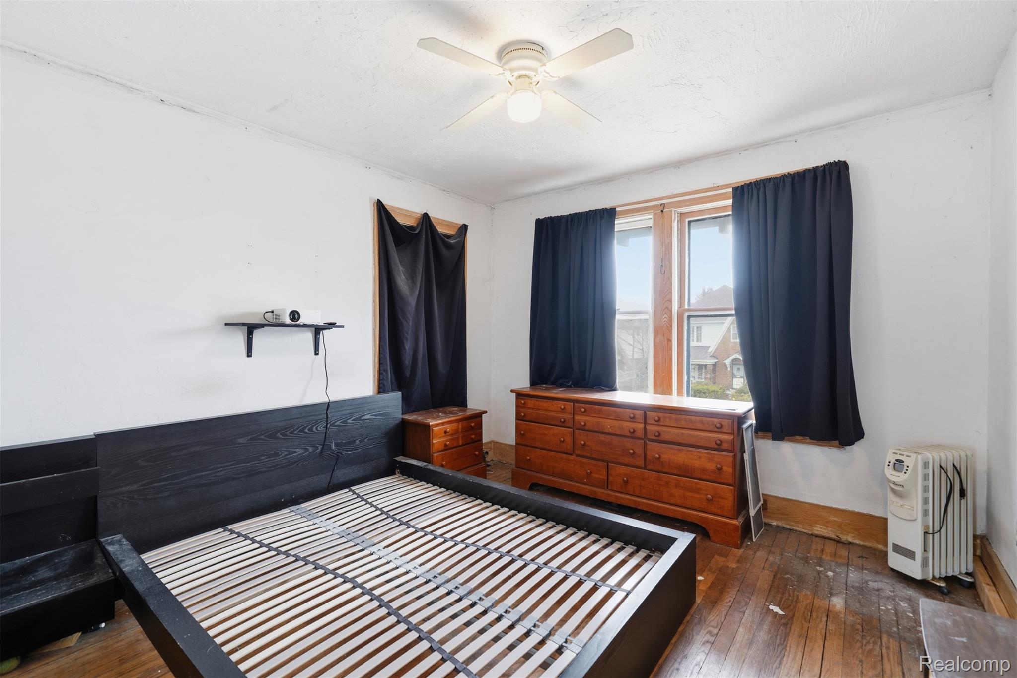 3275 Collingwood Street