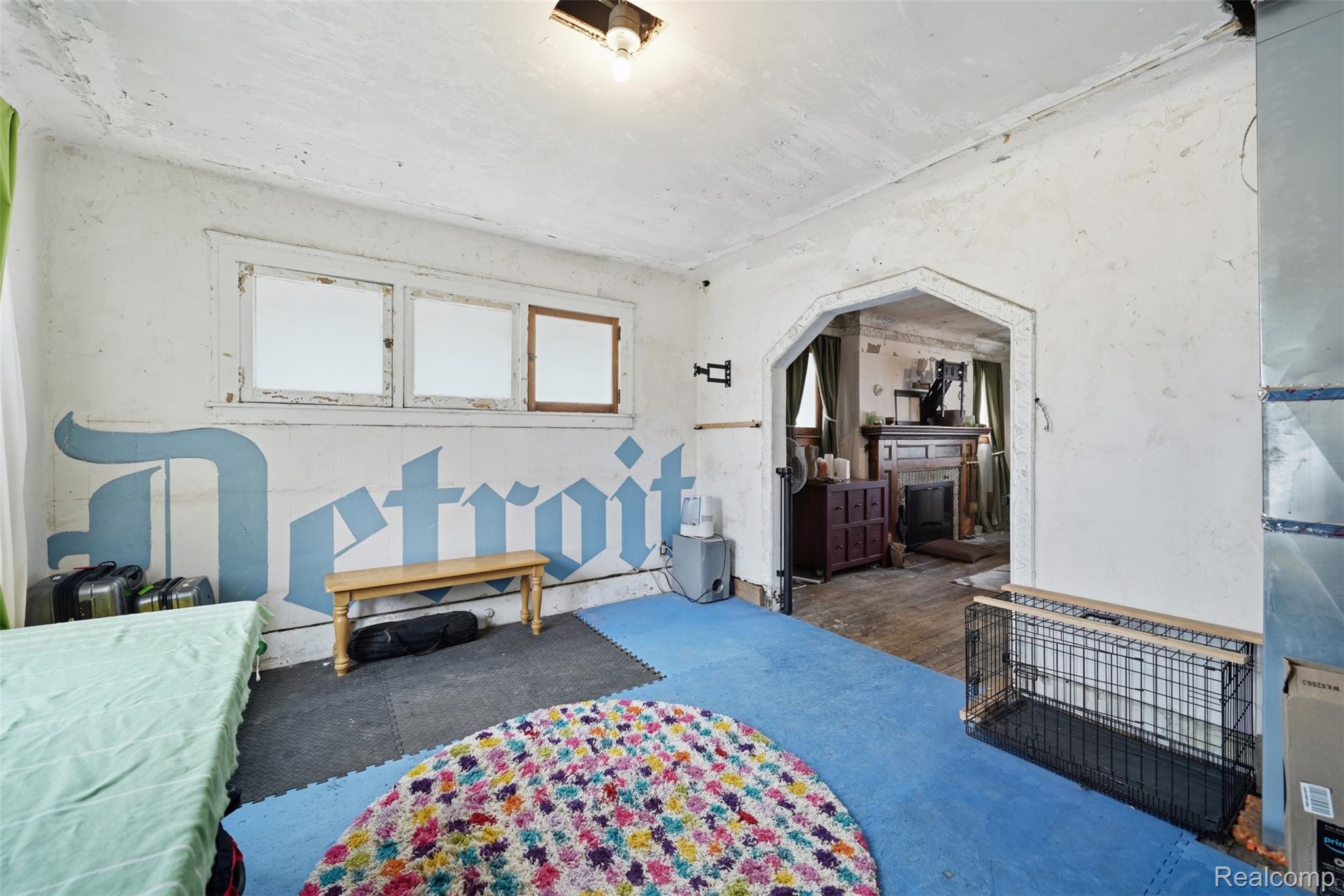 3275 Collingwood Street