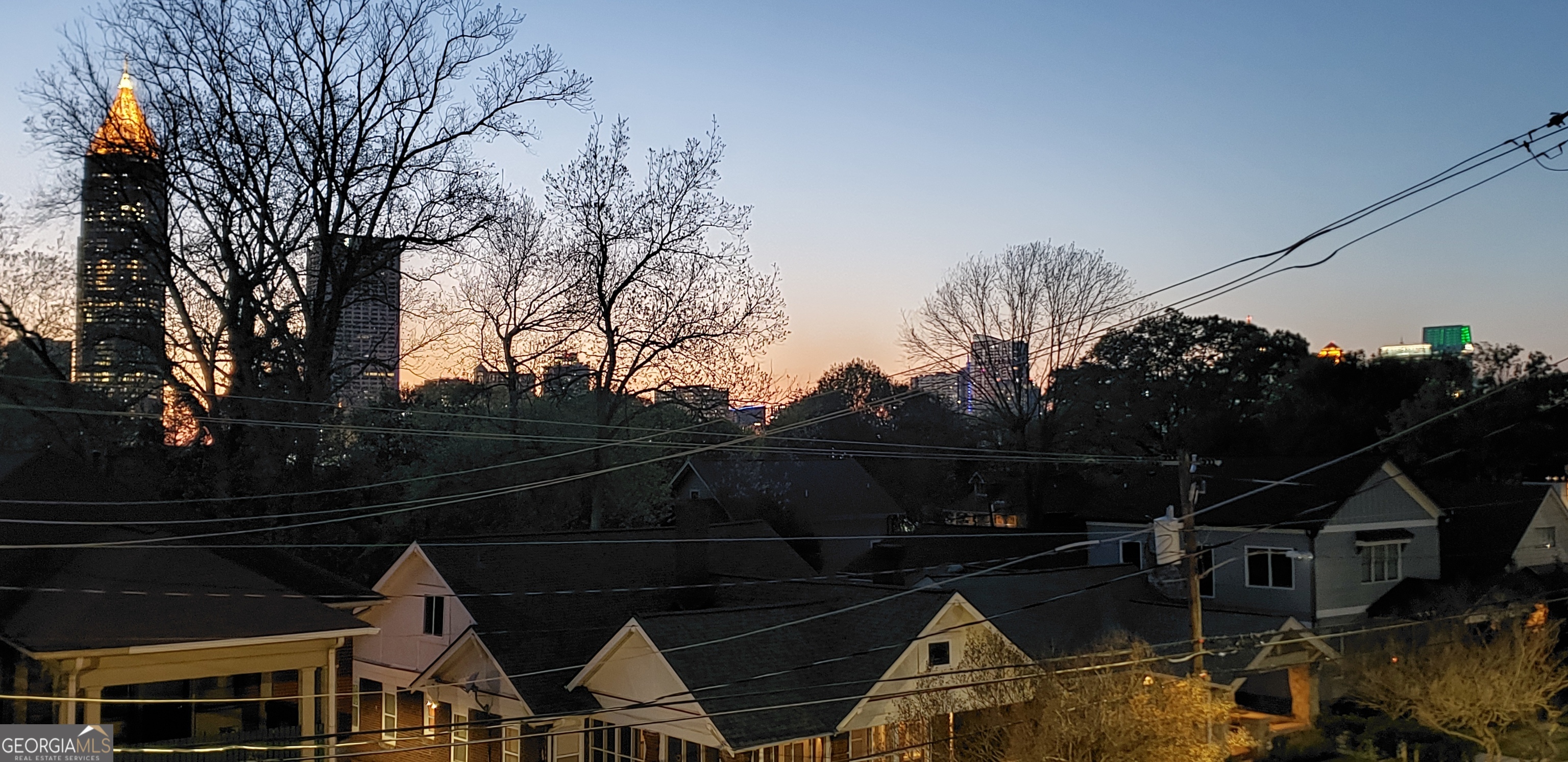 457 Parkway Drive NE