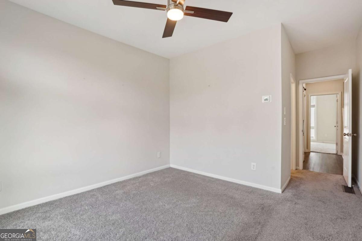 457 Parkway Drive NE