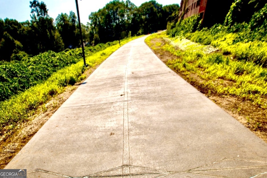 457 Parkway Drive NE