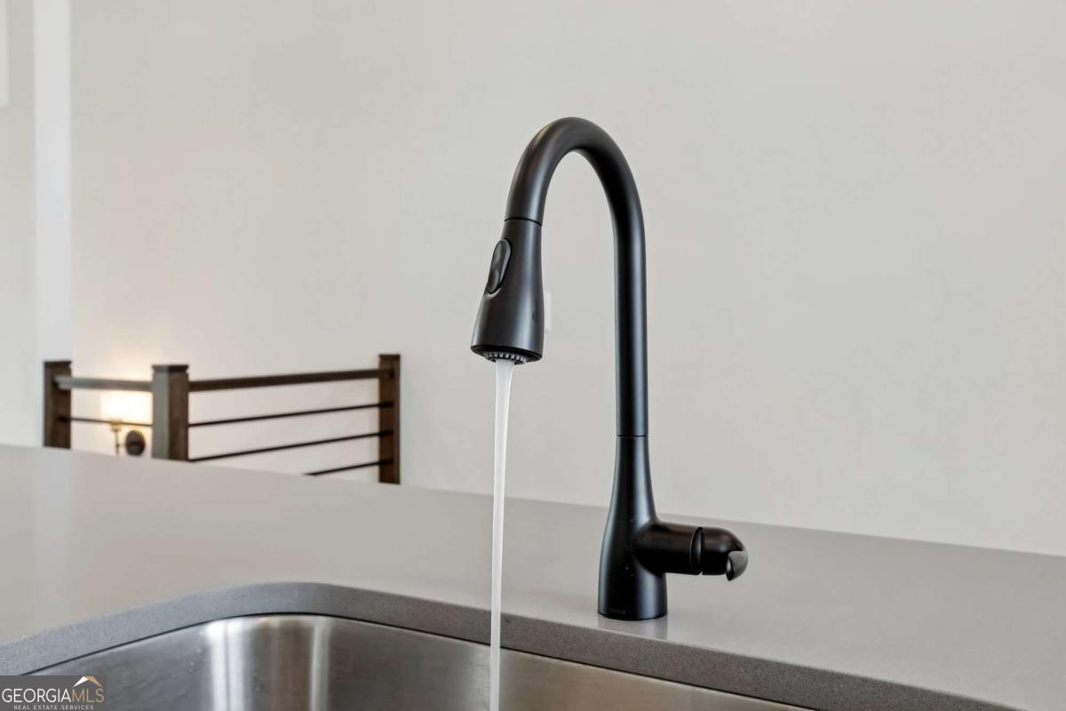 457 Parkway Drive NE