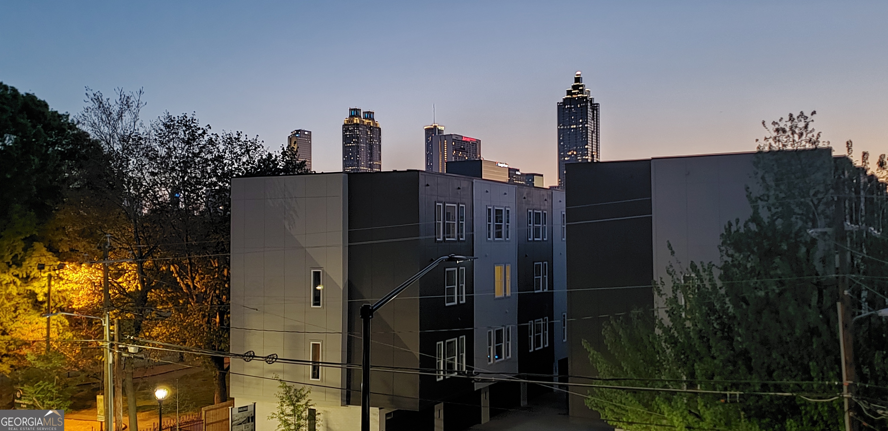 457 Parkway Drive NE