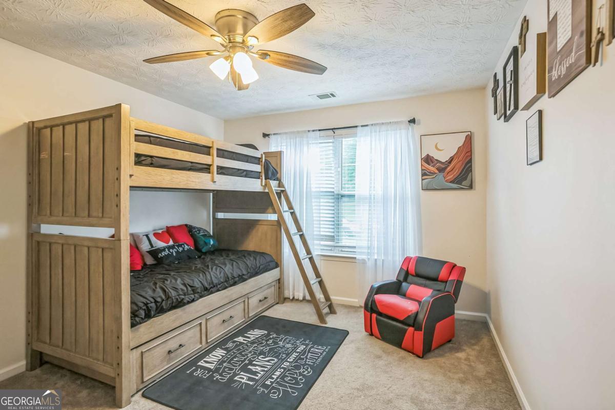 2415 Hamilton Parc Lane