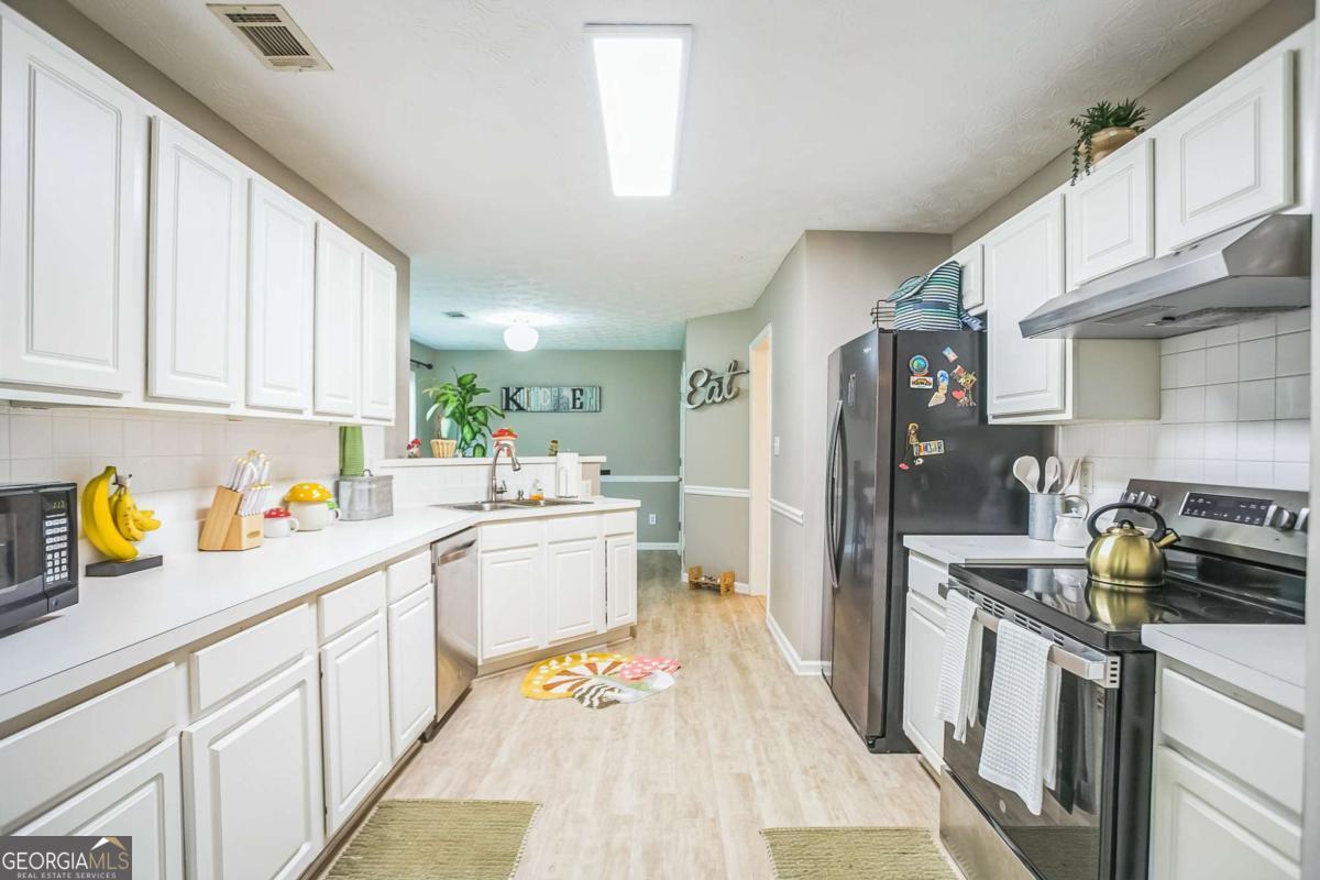 2415 Hamilton Parc Lane