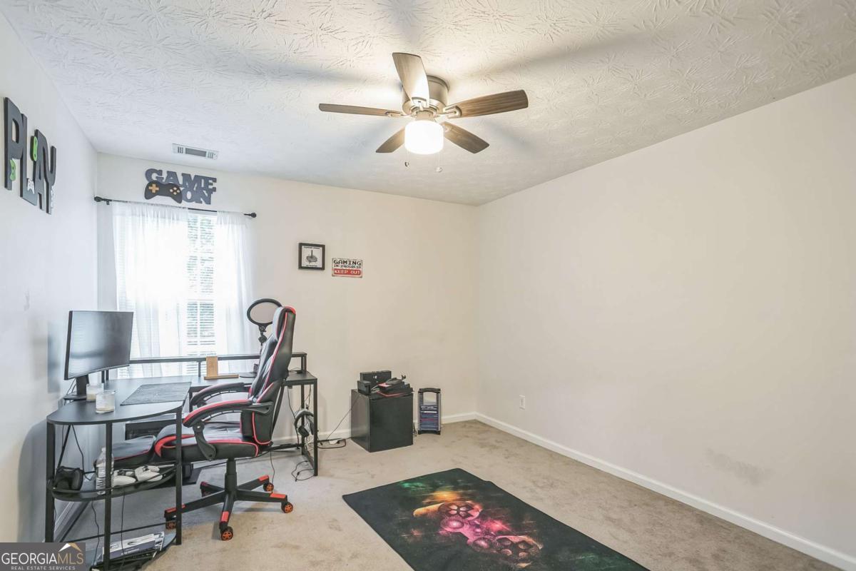 2415 Hamilton Parc Lane