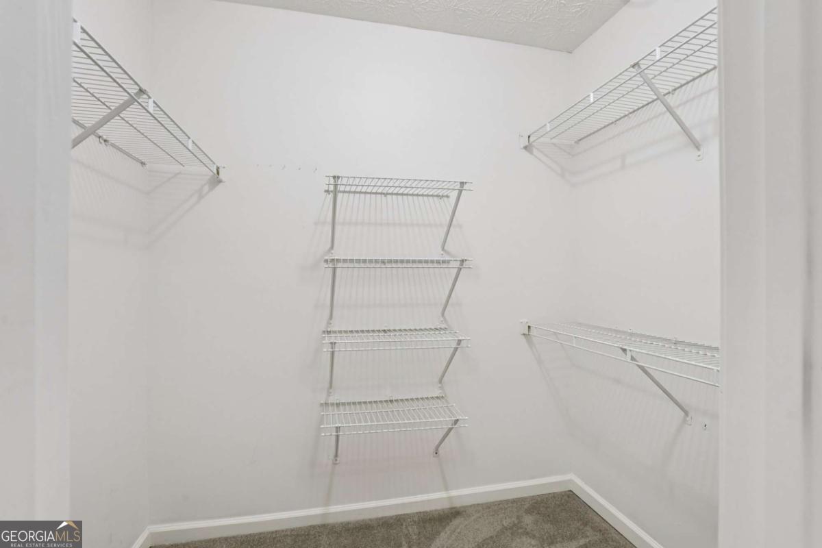 2415 Hamilton Parc Lane