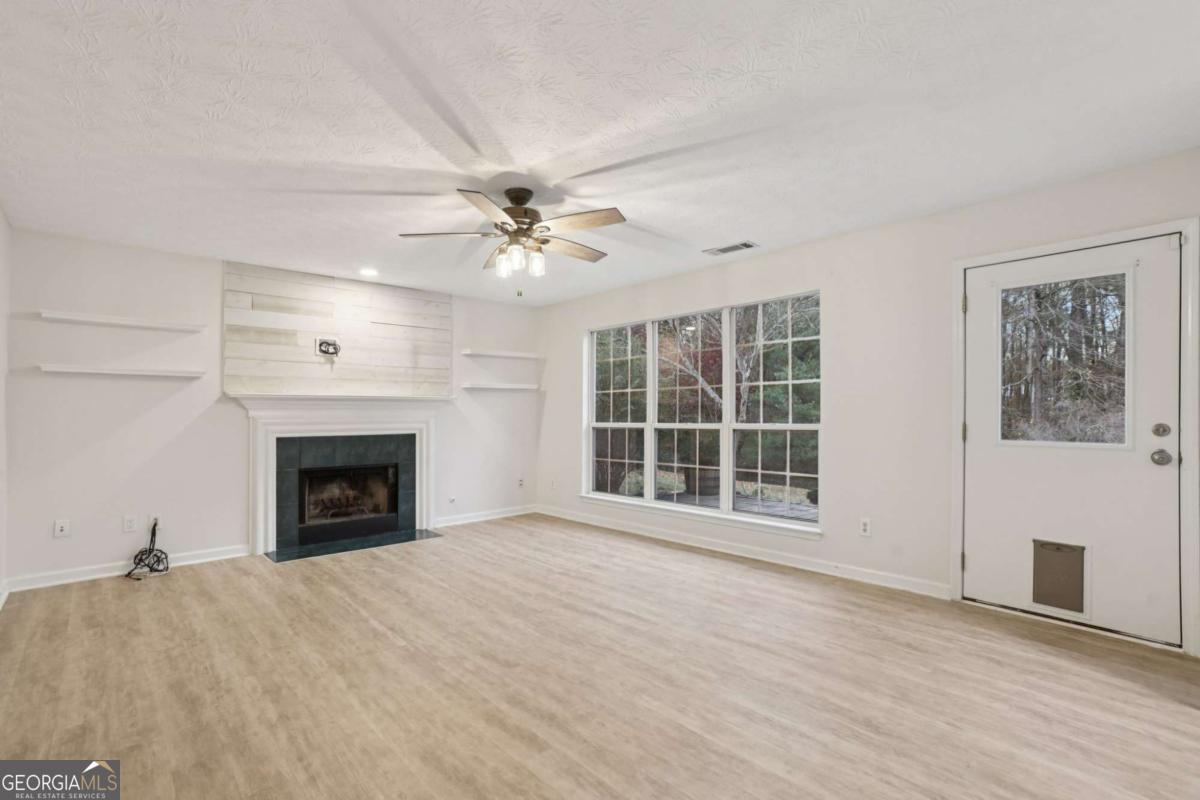 2415 Hamilton Parc Lane