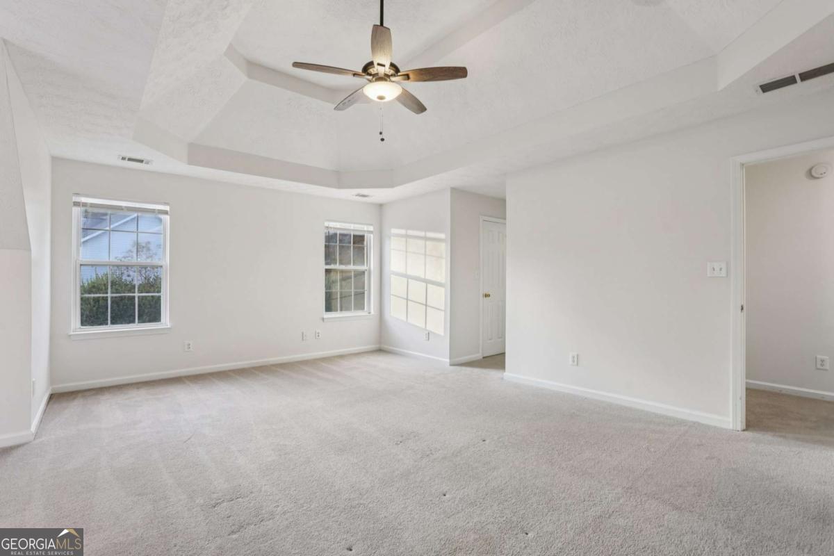 2415 Hamilton Parc Lane