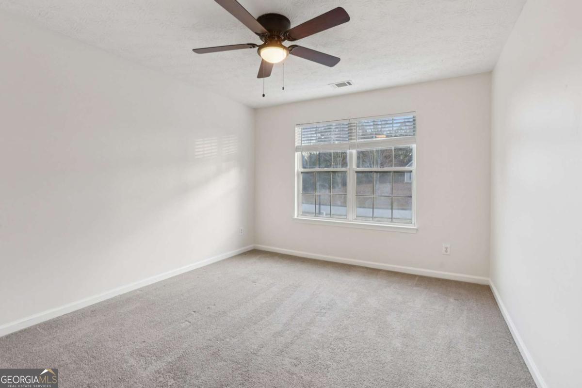 2415 Hamilton Parc Lane