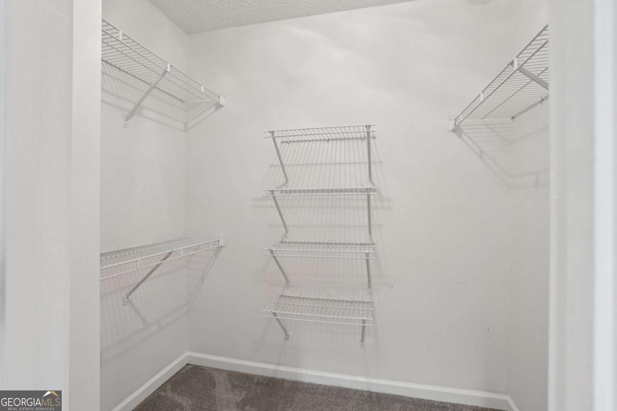 2415 Hamilton Parc Lane