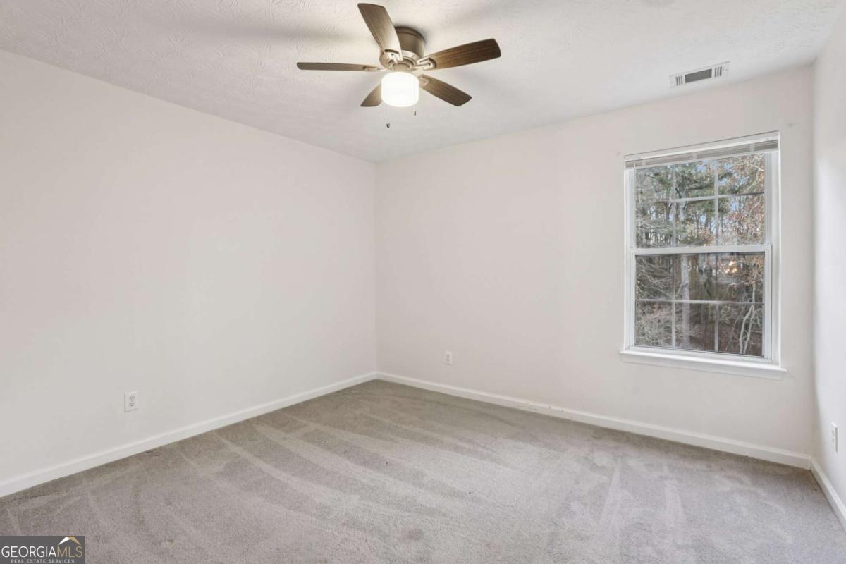 2415 Hamilton Parc Lane