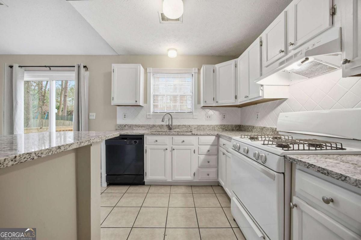 4712 Valley Ridge Drive