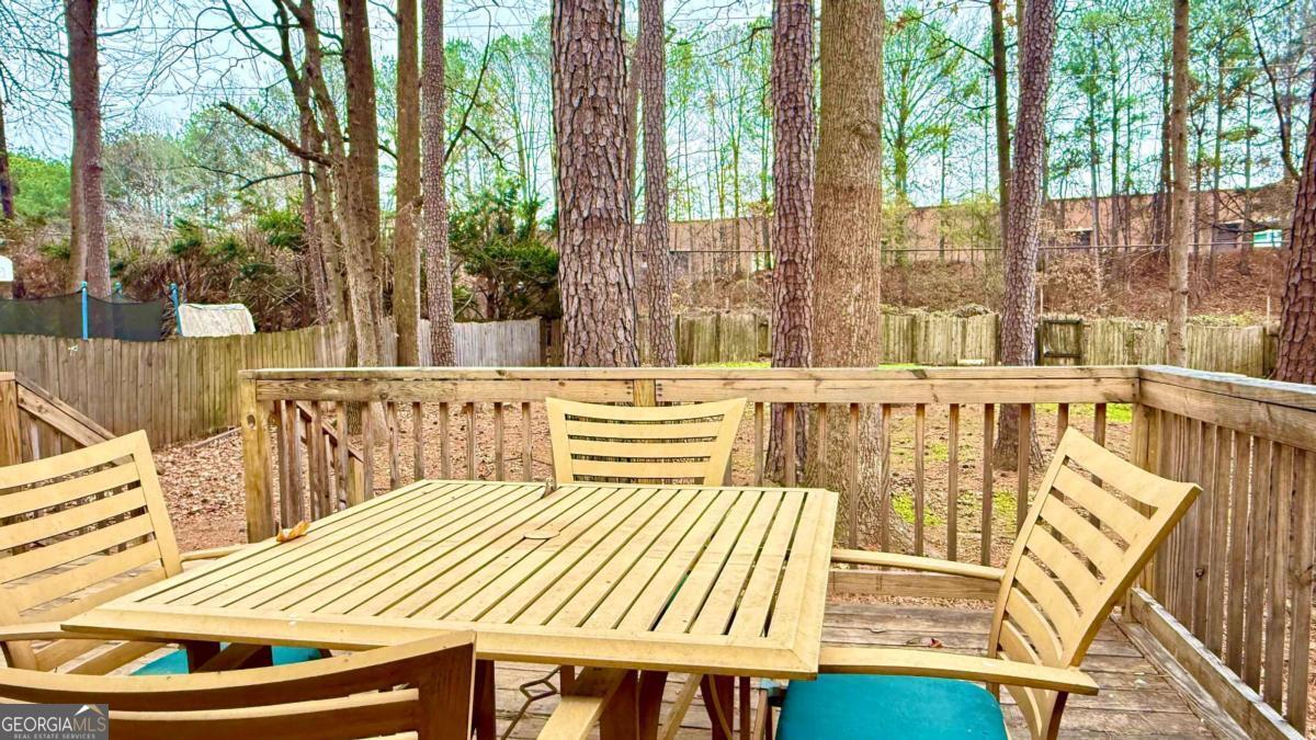 4712 Valley Ridge Drive