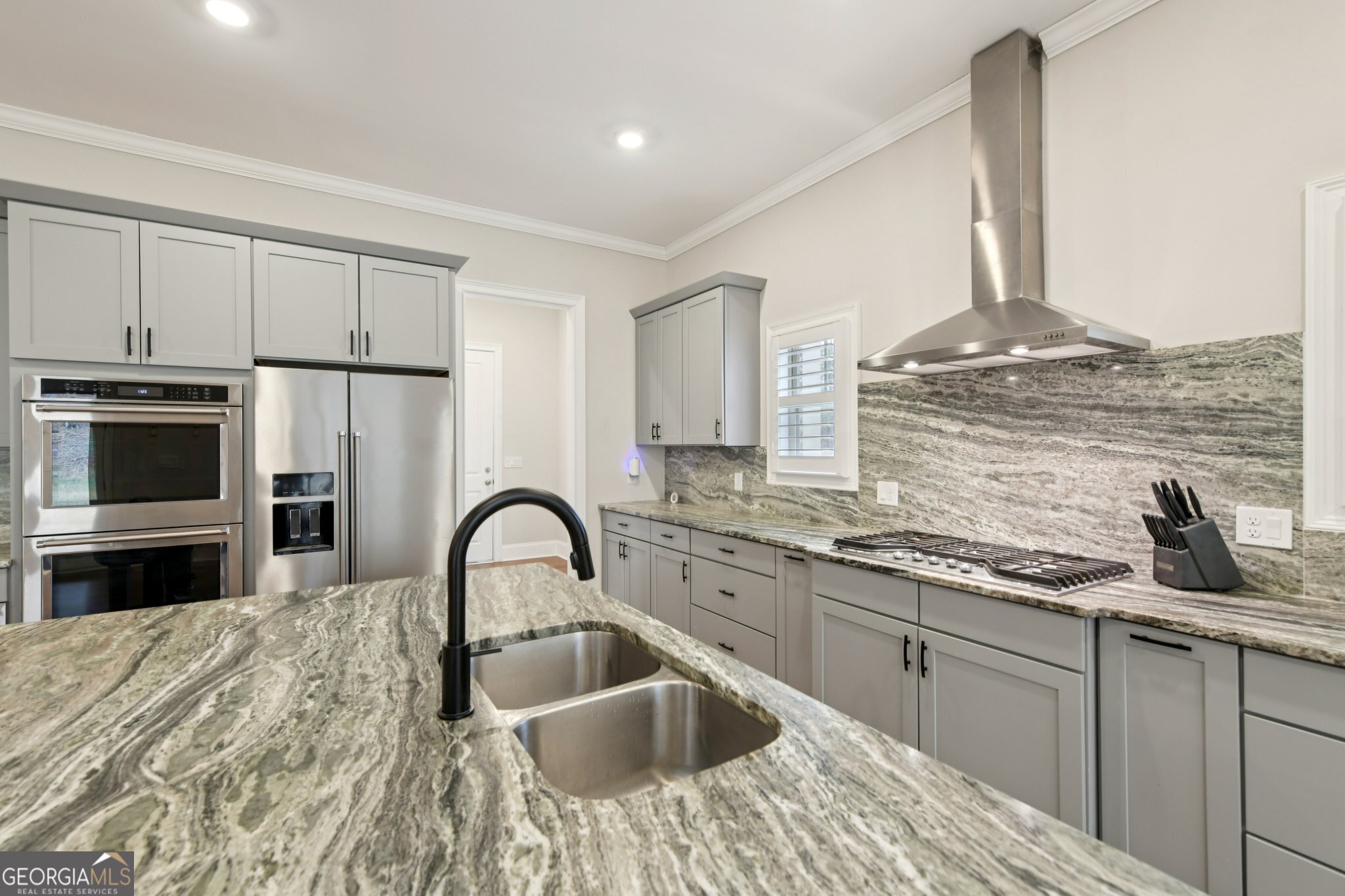 25 Mountain Crest Drive