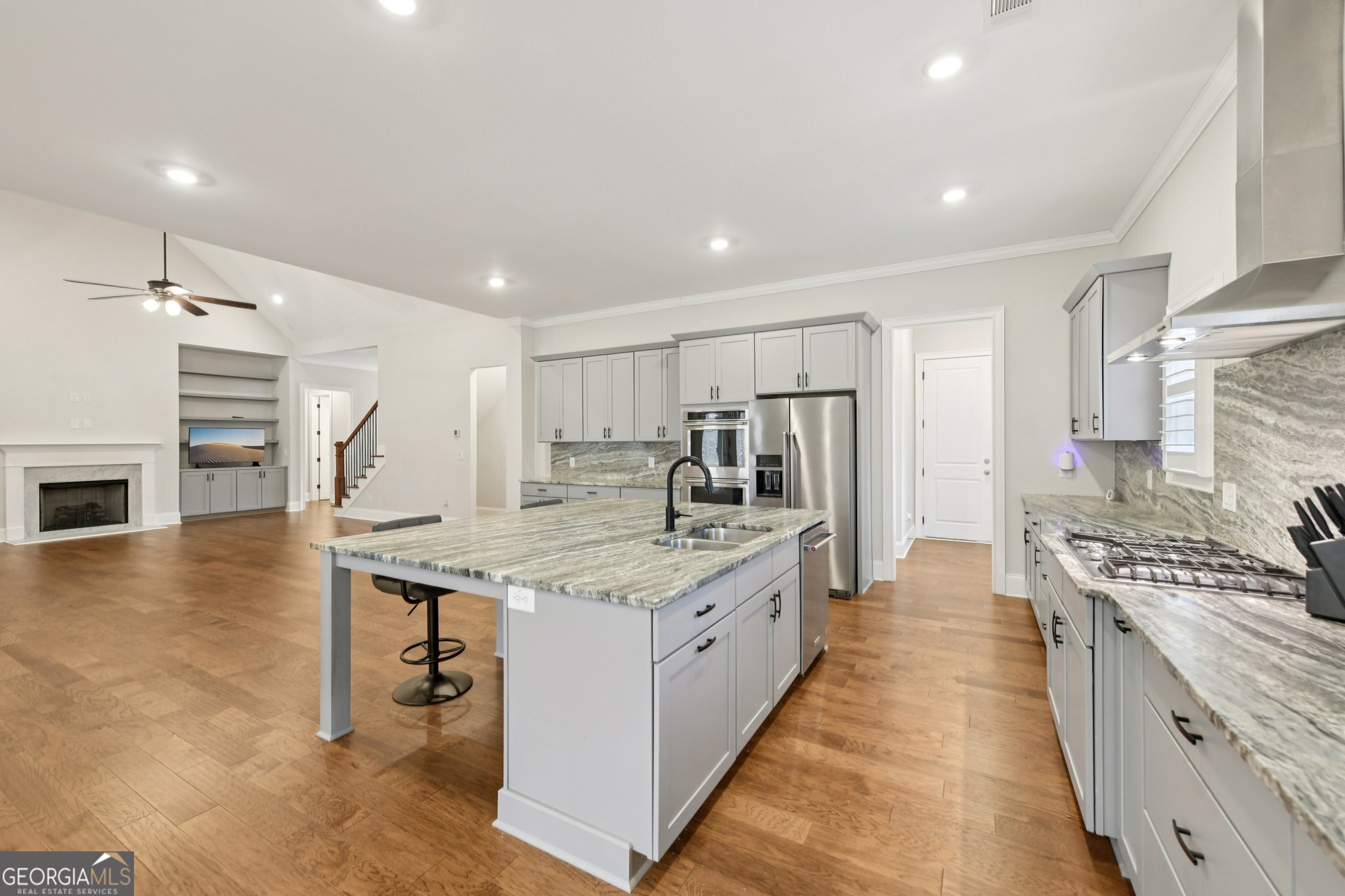 25 Mountain Crest Drive