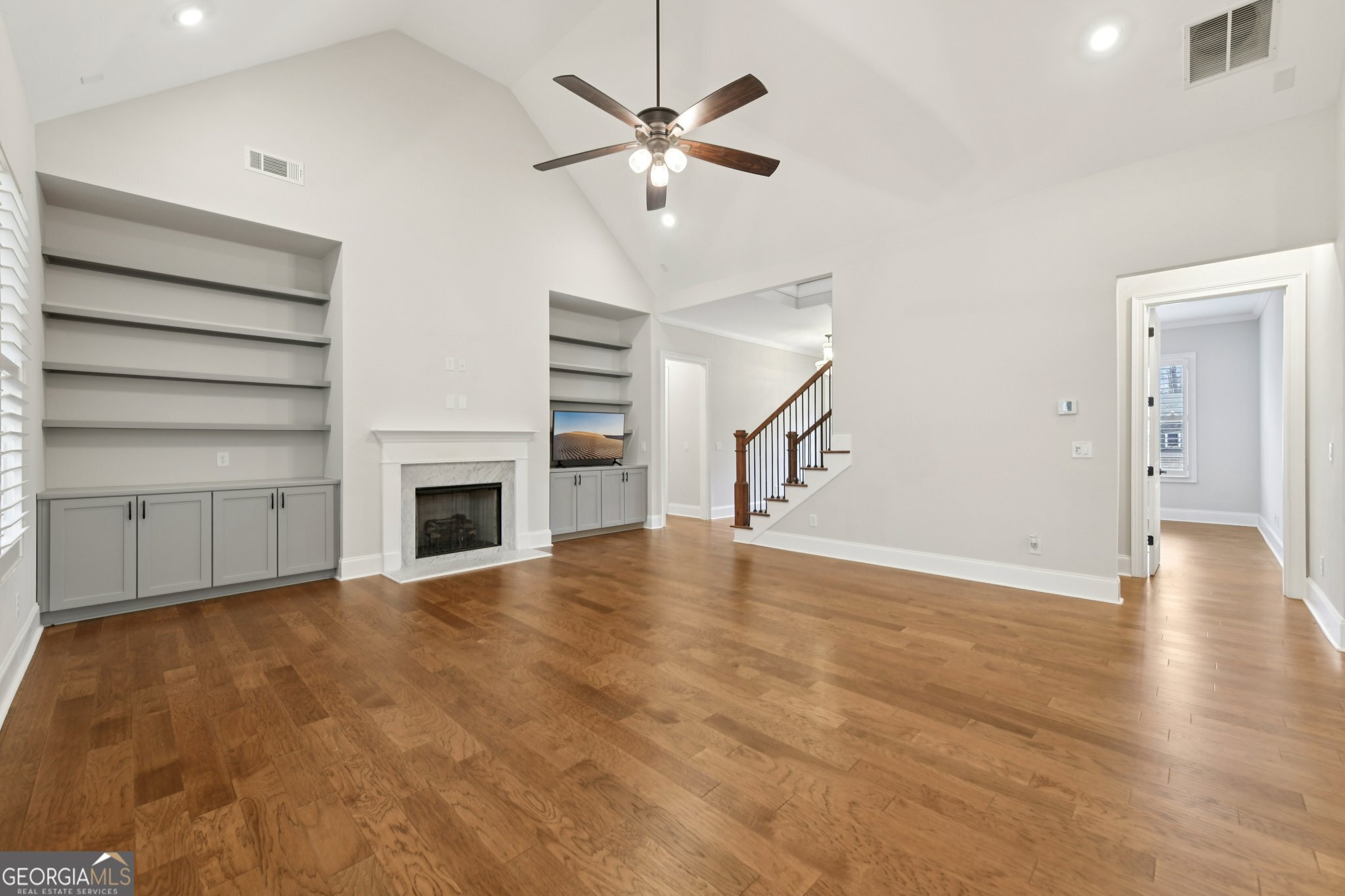 25 Mountain Crest Drive