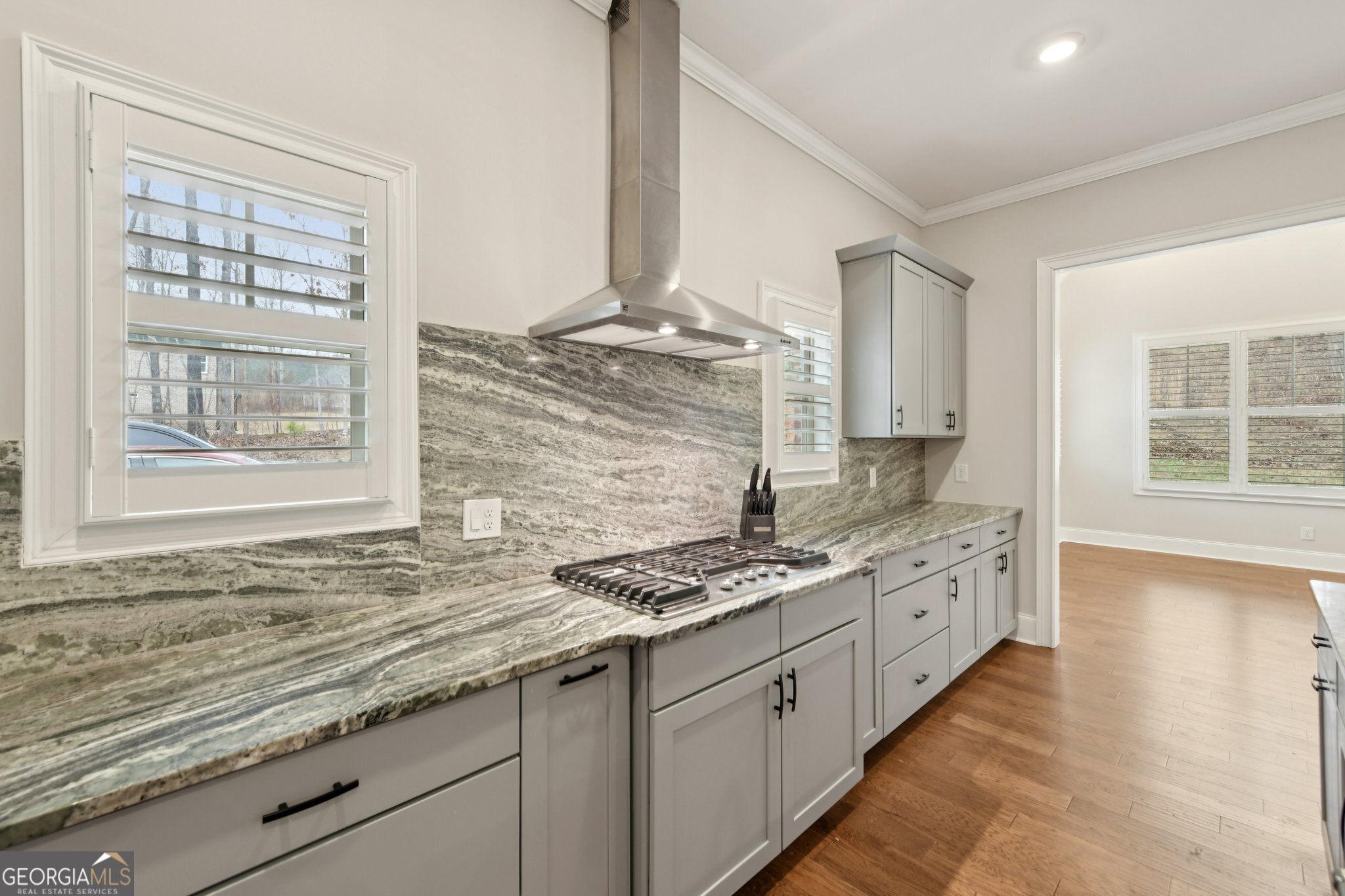 25 Mountain Crest Drive