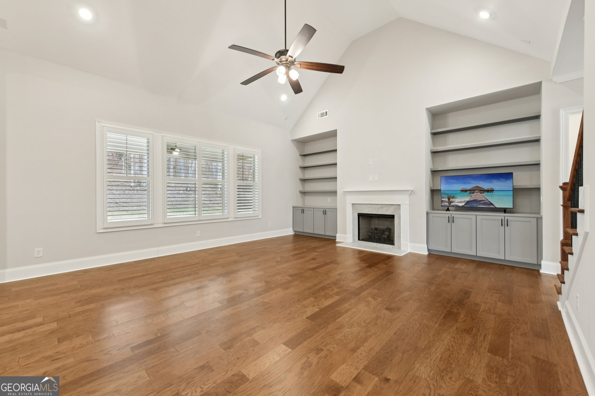 25 Mountain Crest Drive