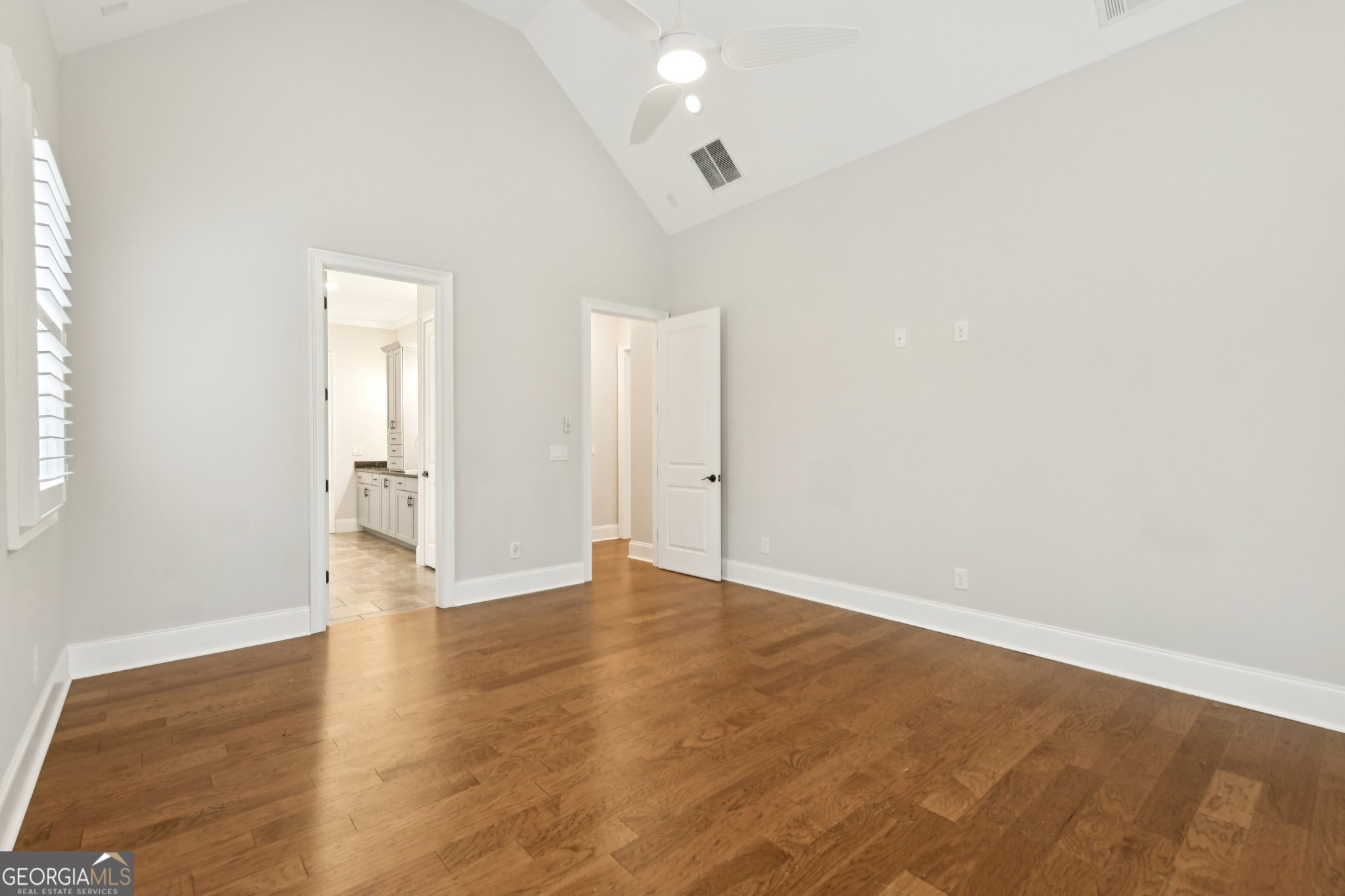 25 Mountain Crest Drive