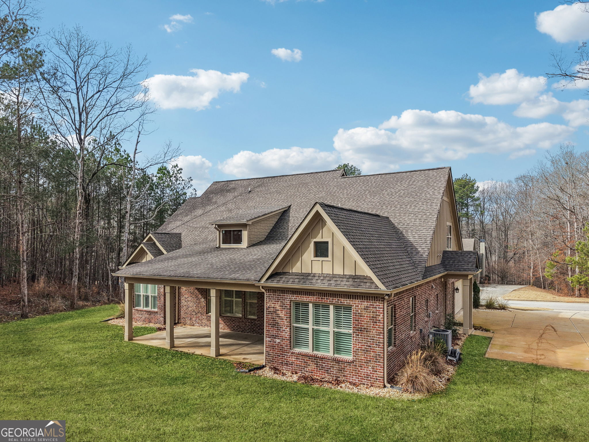 25 Mountain Crest Drive