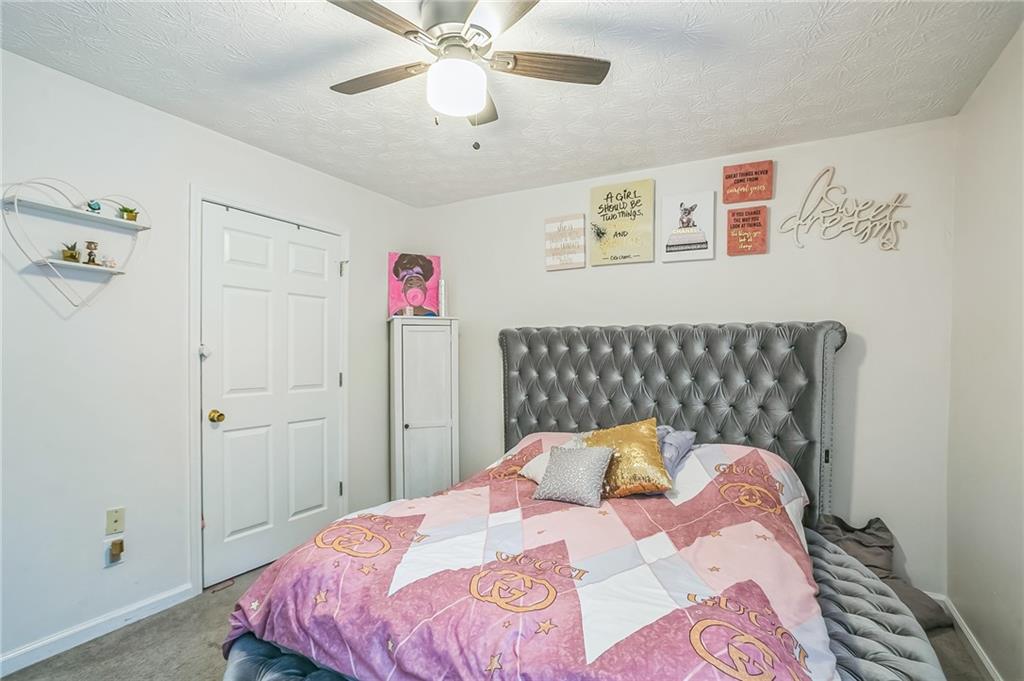 2415 Hamilton Parc Lane