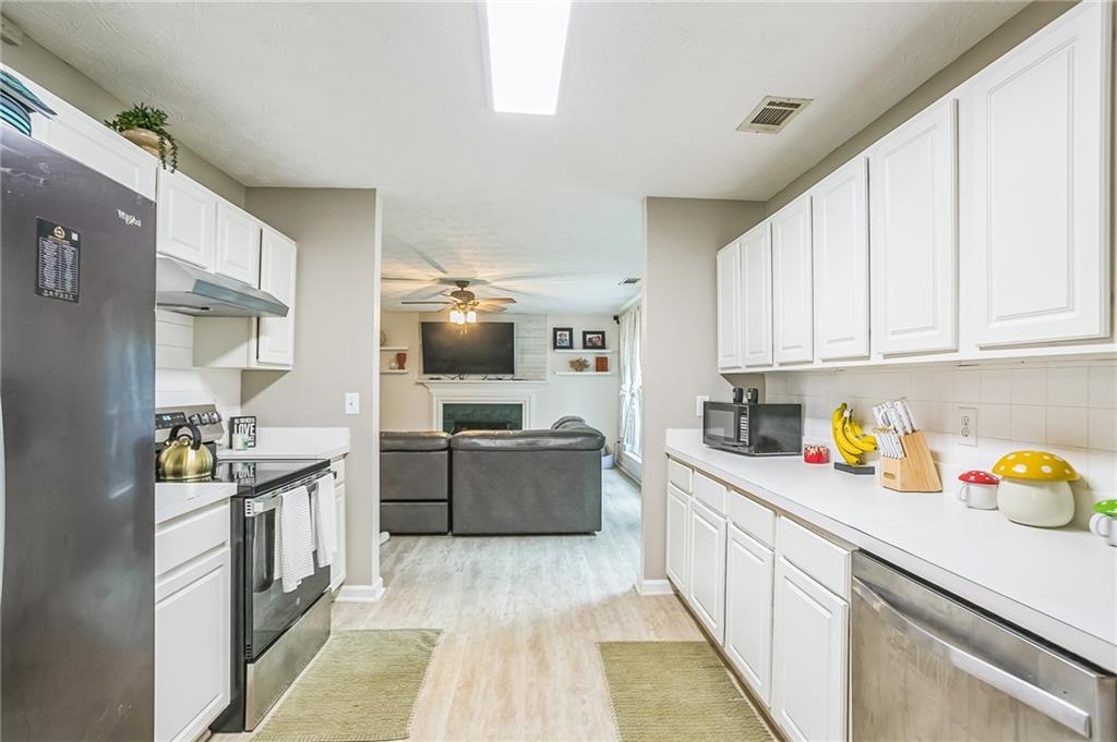 2415 Hamilton Parc Lane