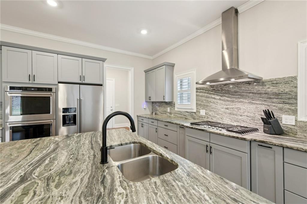 25 Mountain Crest Drive