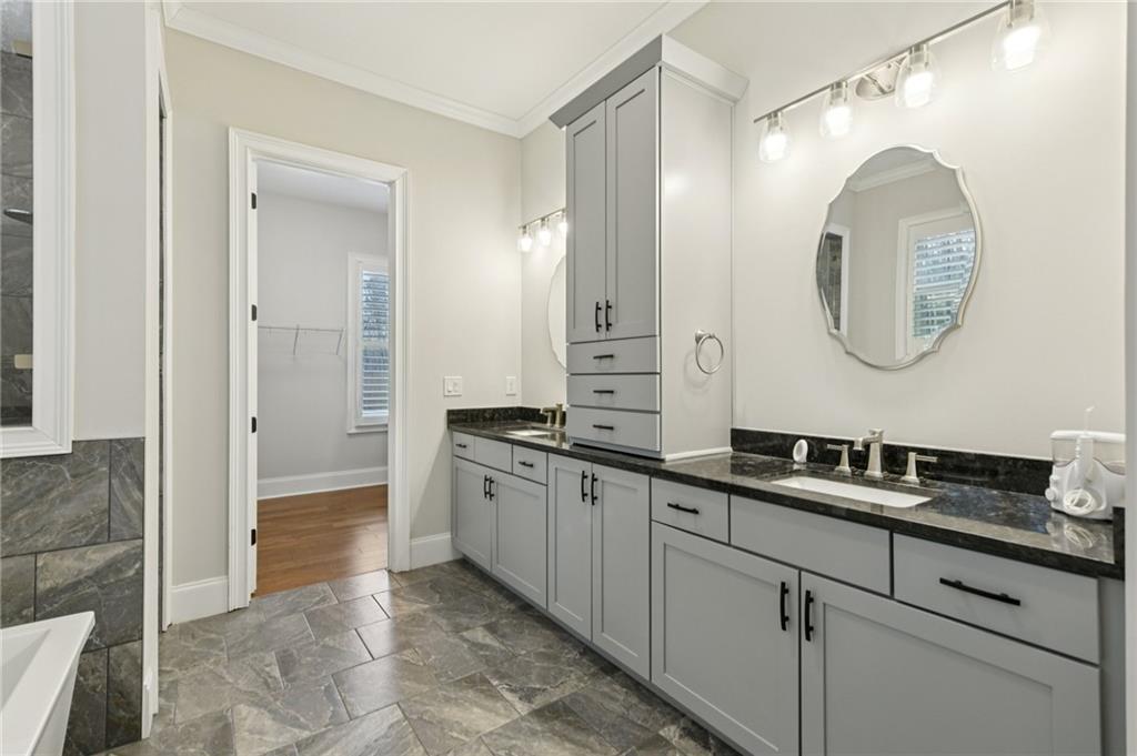 25 Mountain Crest Drive