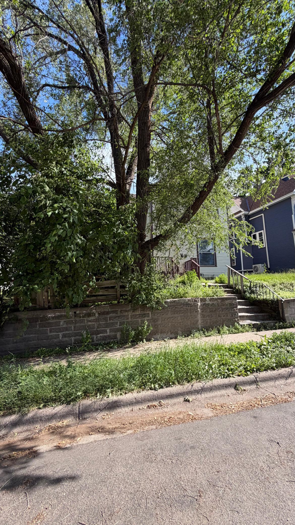422 Mount Ida Street