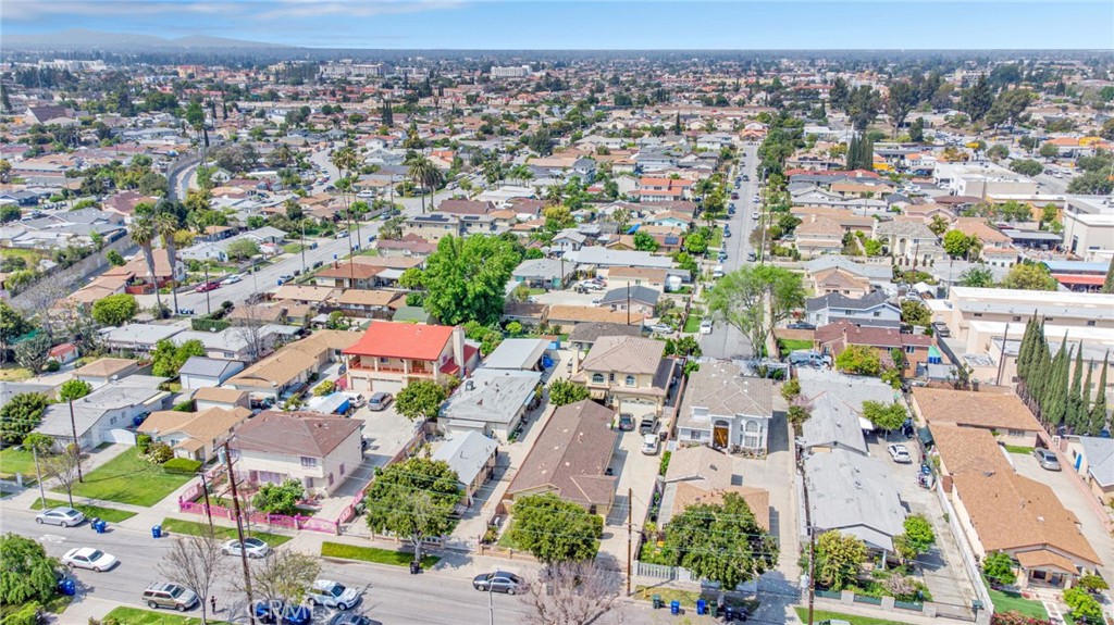 8127 Emerson Place B