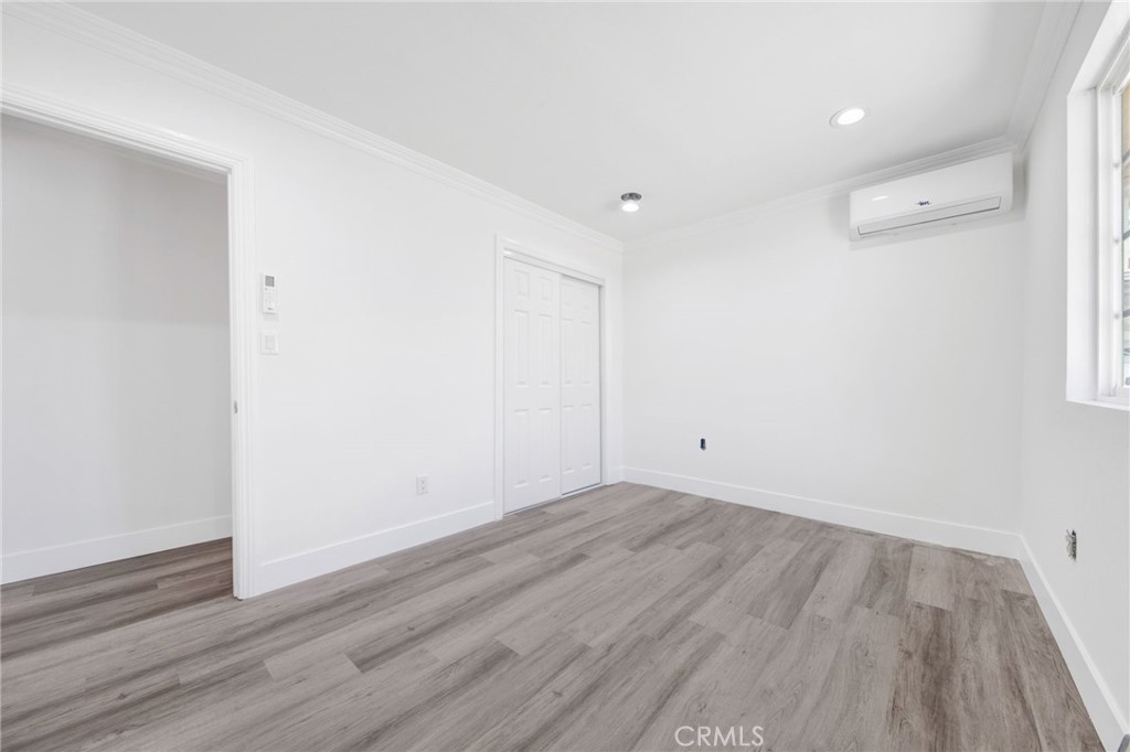 8127 Emerson Place B